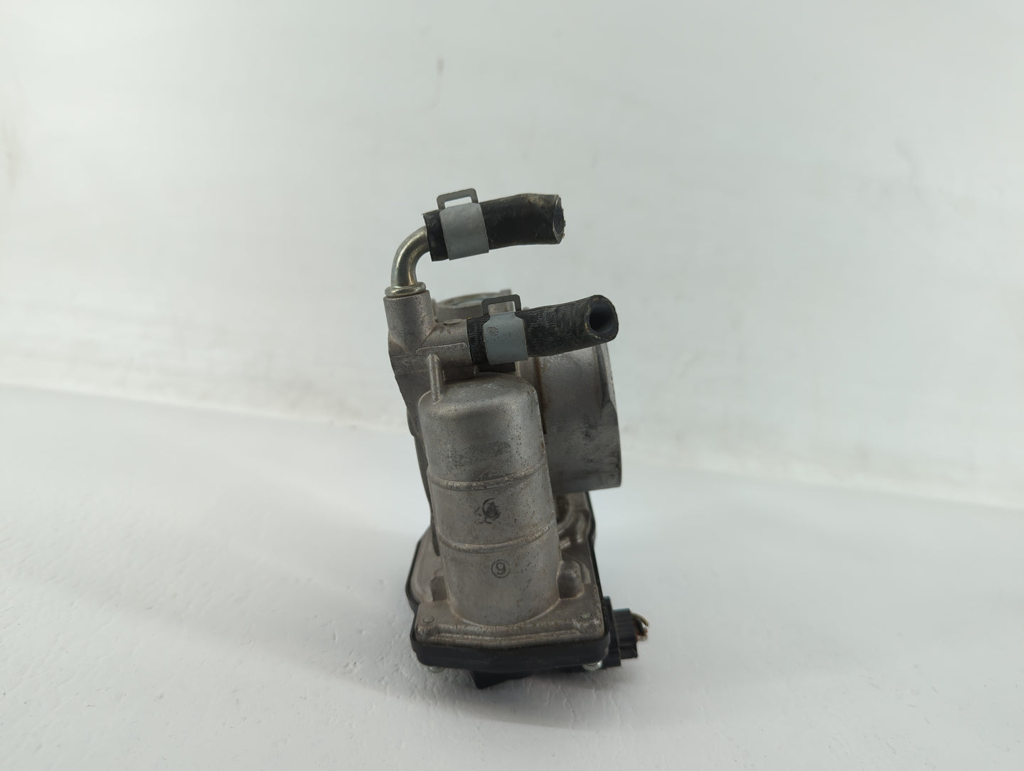 2007-2013 Nissan Altima Throttle Body P/N:RME60-16 RME60-15 Fits Fits 2007 2008 2009 2010 2011 2012 2013 OEM Used Auto Parts