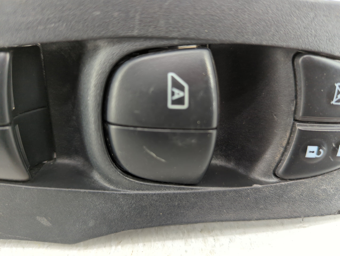 2013-2018 Nissan Altima Master Power Window Switch Replacement Driver Side Left P/N:25401 3TA5A 25411 3TA1B Fits OEM Used Au