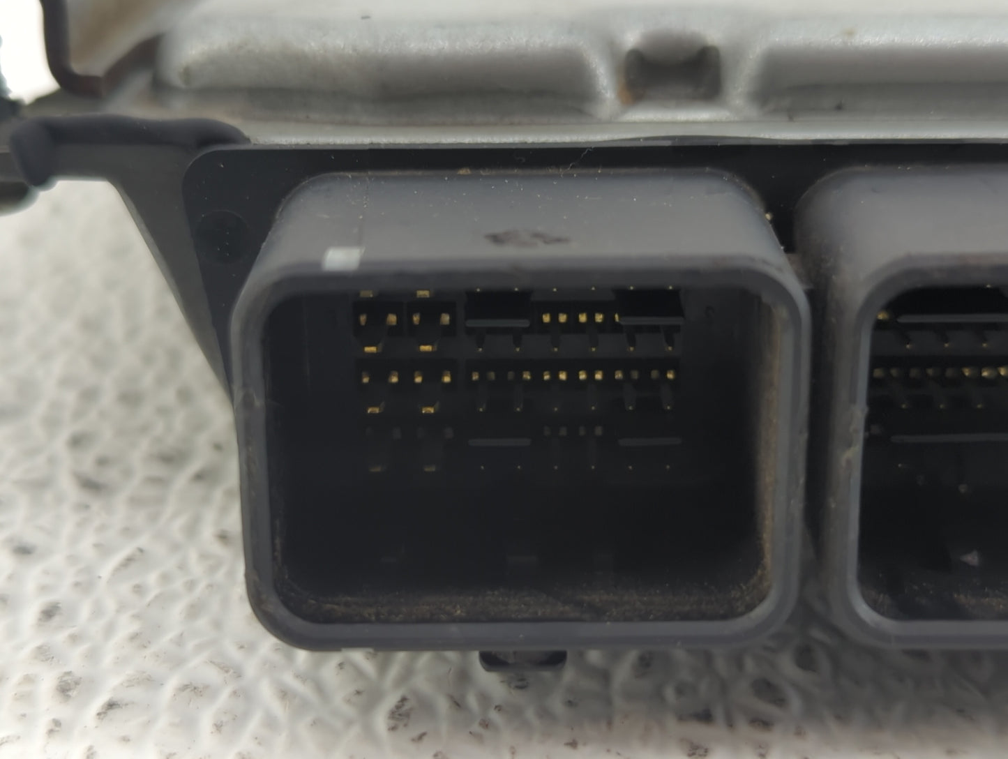 2011-2013 Nissan Altima PCM Engine Control Computer ECU ECM PCU OEM P/N:MEC300-051 A1 BEM400-300 A1 Fits Fits 2011 2012 2013
