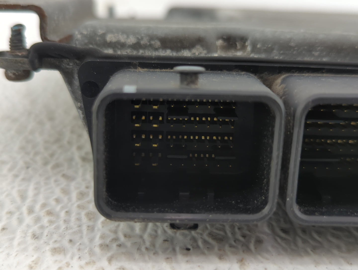 2013-2014 Nissan Altima PCM Engine Control Computer ECU ECM PCU OEM P/N:MEC300-002 A1 BEM400-300 A1 Fits Fits 2013 2014 OEM 