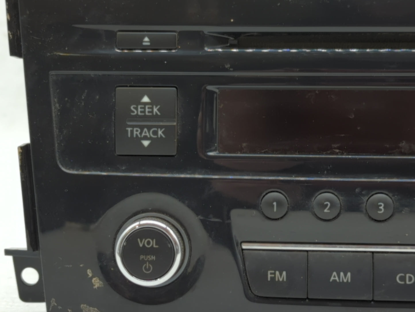 2013-2015 Nissan Altima Am Fm Cd Player Radio Receiver - Oemusedautoparts1.com