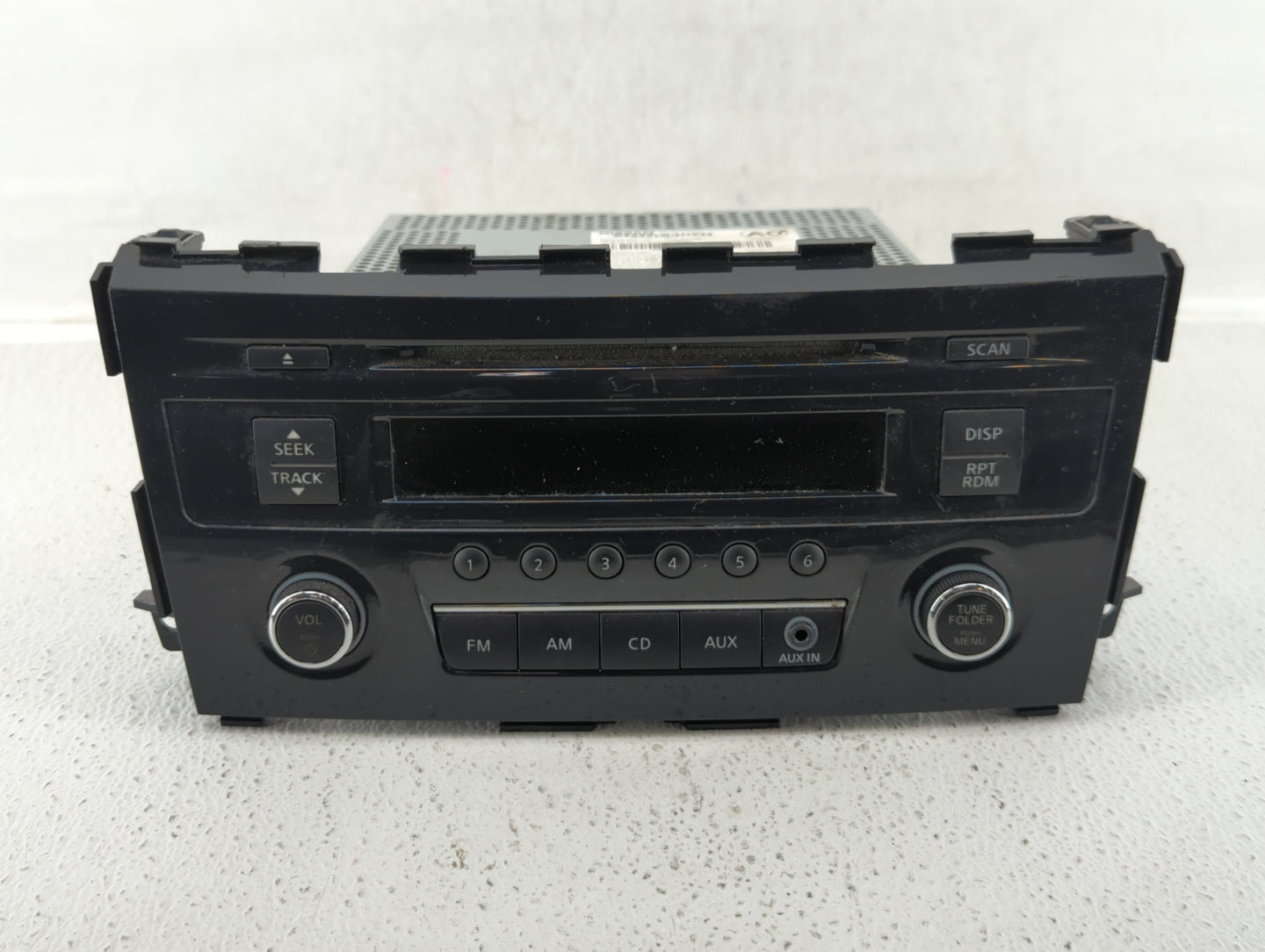 2013-2015 Nissan Altima Am Fm Cd Player Radio Receiver - Oemusedautoparts1.com