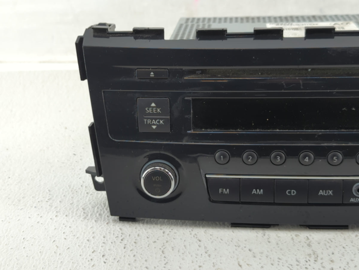 2013-2015 Nissan Altima Am Fm Cd Player Radio Receiver 510796 - Oemusedautoparts1.com