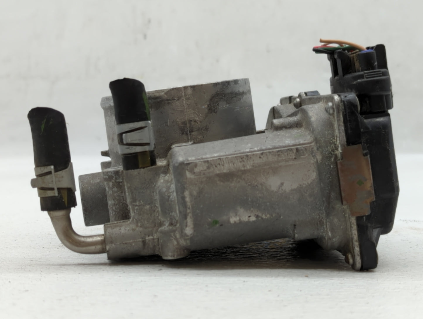 2013-2018 Nissan Altima Throttle Body P/N:3TA60-01 A Fits Fits 2013 2014 2015 2016 2017 2018 2019 2020 OEM Used Auto Parts -