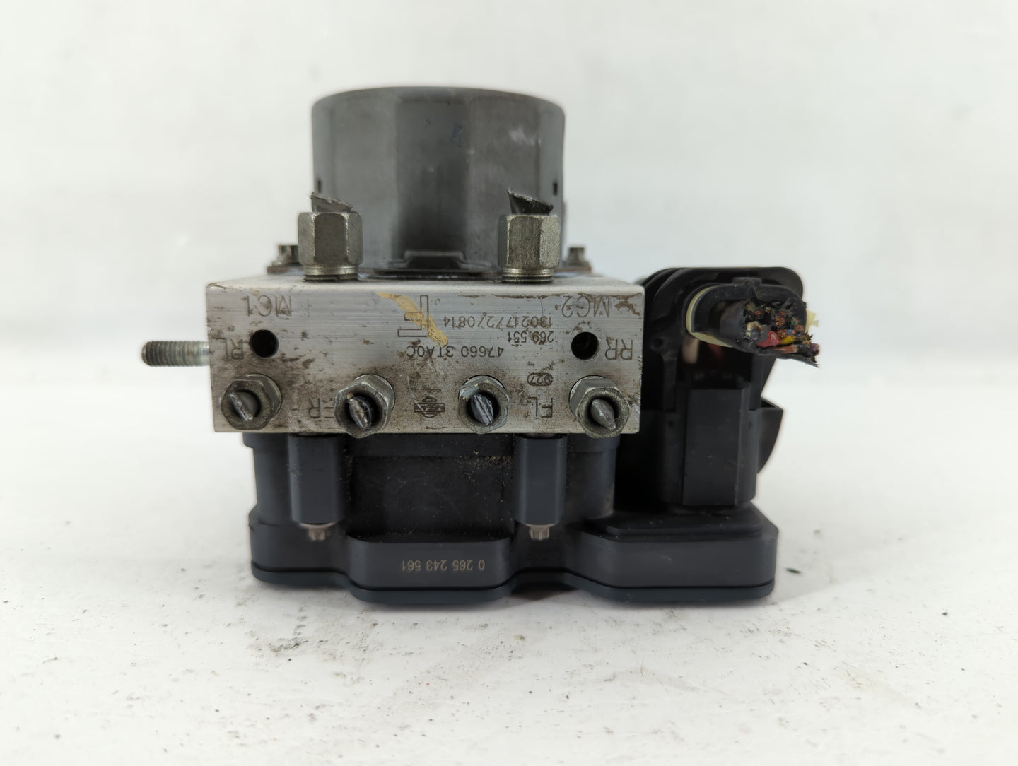 2013-2015 Nissan Altima ABS Pump Control Module Replacement P/N:47660 3TA0C Fits Fits 2013 2014 2015 OEM Used Auto Parts - O