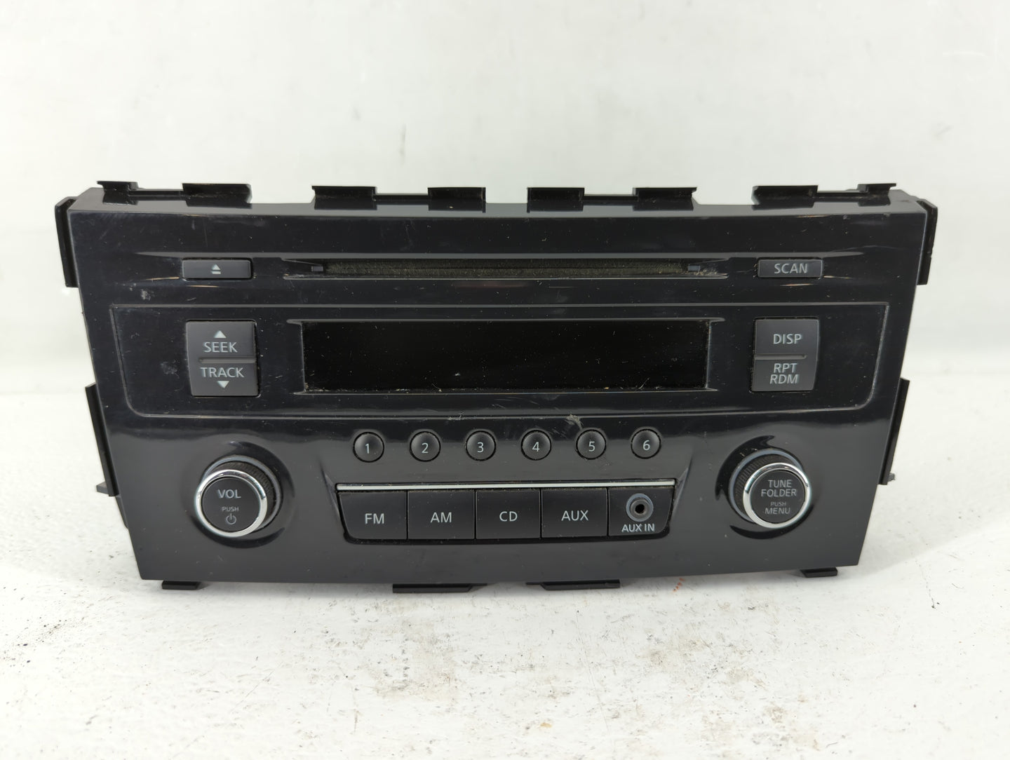 2013-2015 Nissan Altima Am Fm Cd Player Radio Receiver - Oemusedautoparts1.com