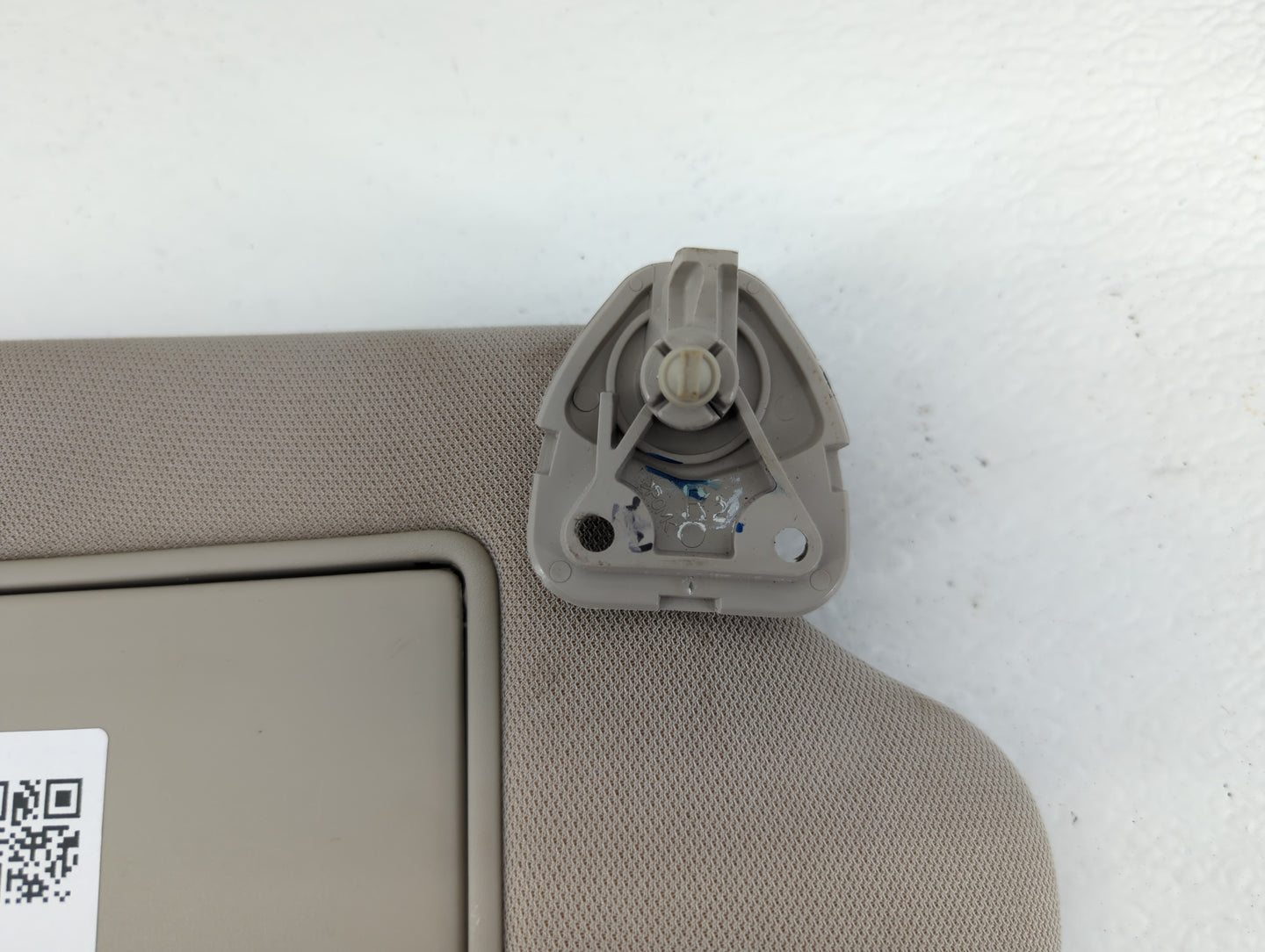 2013-2017 Nissan Altima Sun Visor Shade Replacement Passenger Right Mirror Fits Fits 2013 2014 2015 2016 2017 OEM Used Auto 