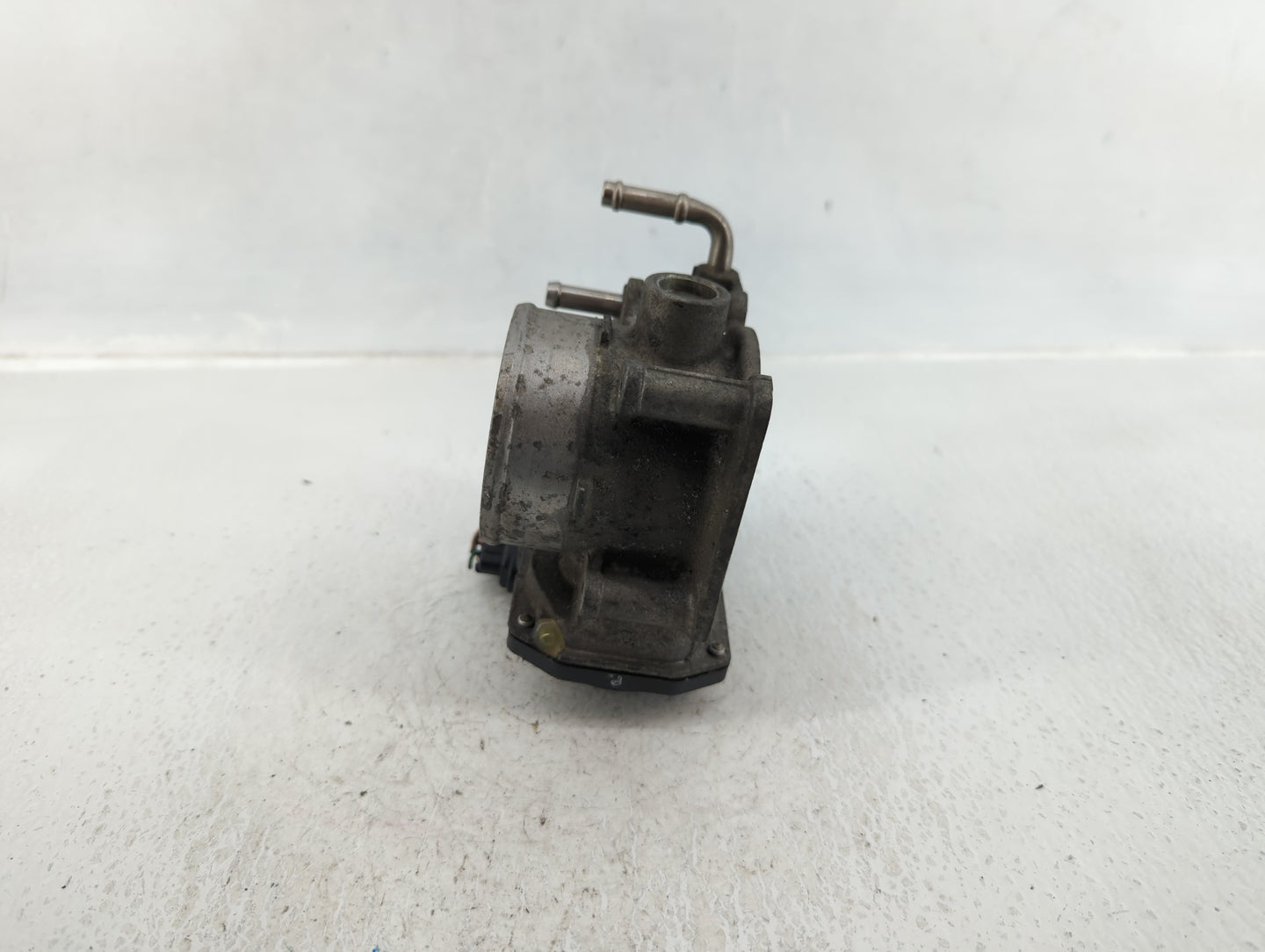 2013-2018 Nissan Altima Throttle Body P/N:3TA60-01 A Fits Fits 2013 2014 2015 2016 2017 2018 2019 2020 OEM Used Auto Parts -