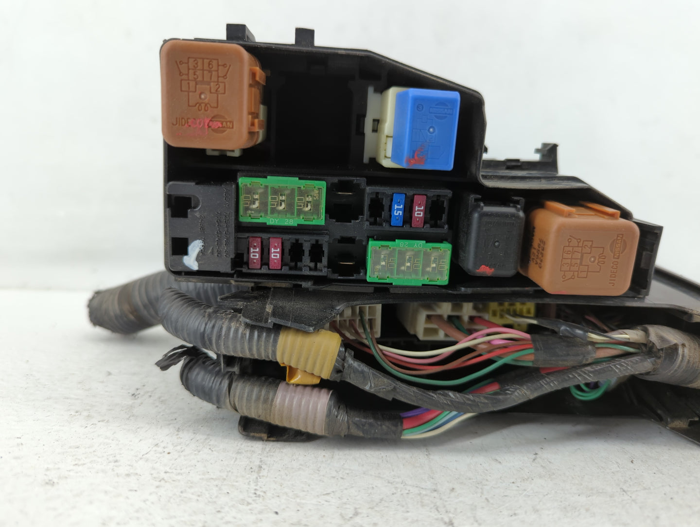 2013-2014 Nissan Altima Fusebox Fuse Box Panel Relay Module P/N:7254-5763-30 Fits Fits 2013 2014 OEM Used Auto Parts - Oemus