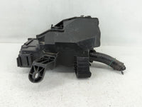 2013-2014 Nissan Altima Fusebox Fuse Box Panel Relay Module P/N:7254-5763-30 Fits Fits 2013 2014 OEM Used Auto Parts - Oemus