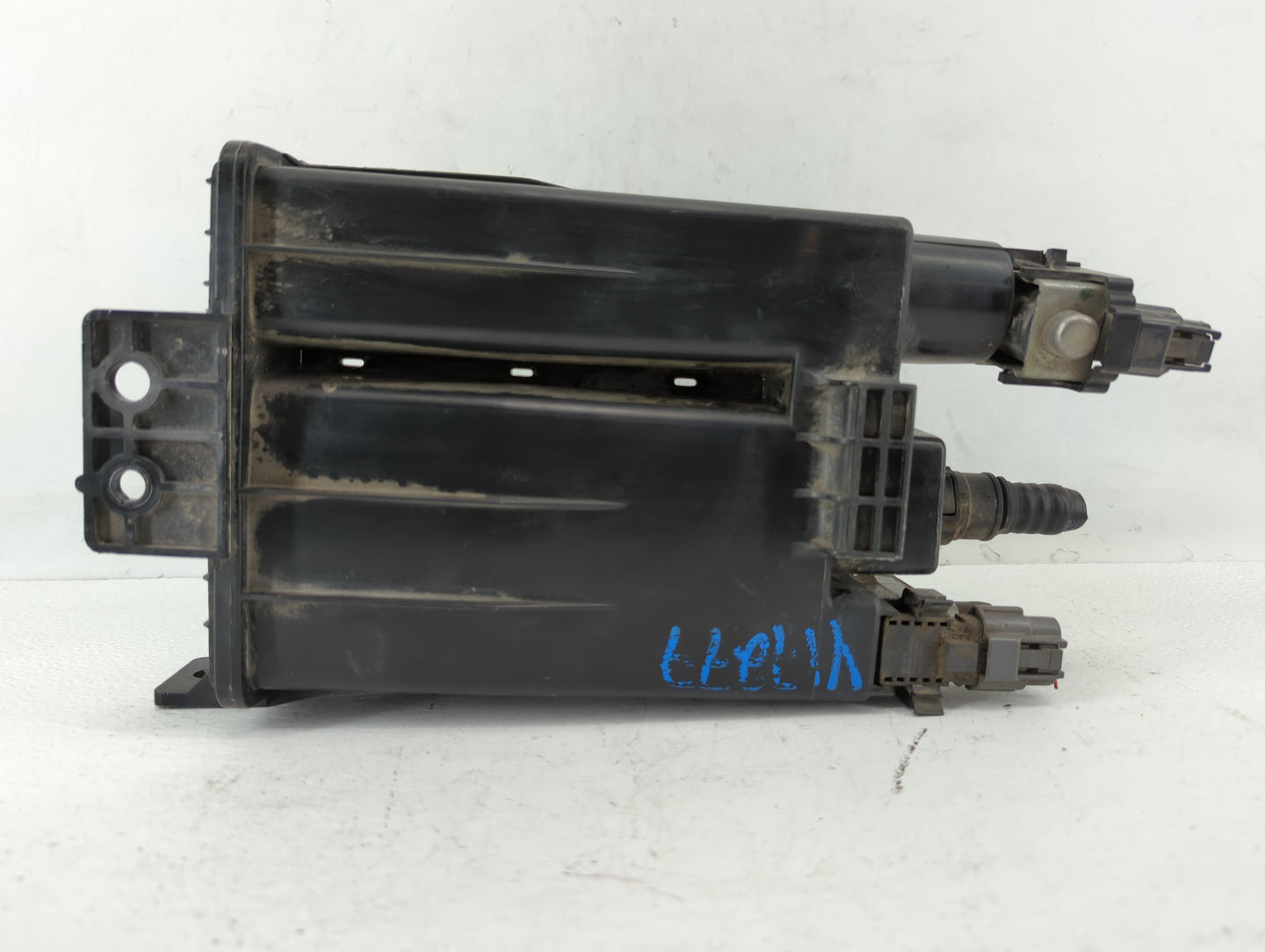 2013 Nissan Altima Fuel Vapor Charcoal Canister - Oemusedautoparts1.com