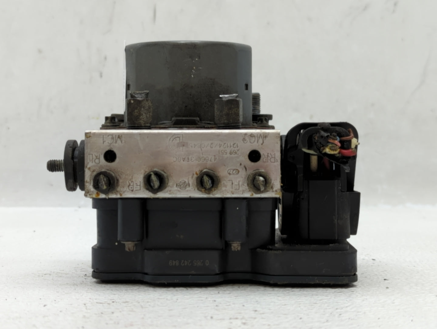 2013-2015 Nissan Altima ABS Pump Control Module Replacement P/N:47660 3TA0C Fits Fits 2013 2014 2015 OEM Used Auto Parts - O