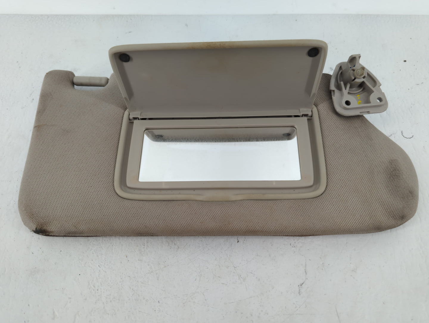 2013-2017 Nissan Altima Sun Visor Shade Replacement Passenger Right Mirror Fits Fits 2013 2014 2015 2016 2017 OEM Used Auto 