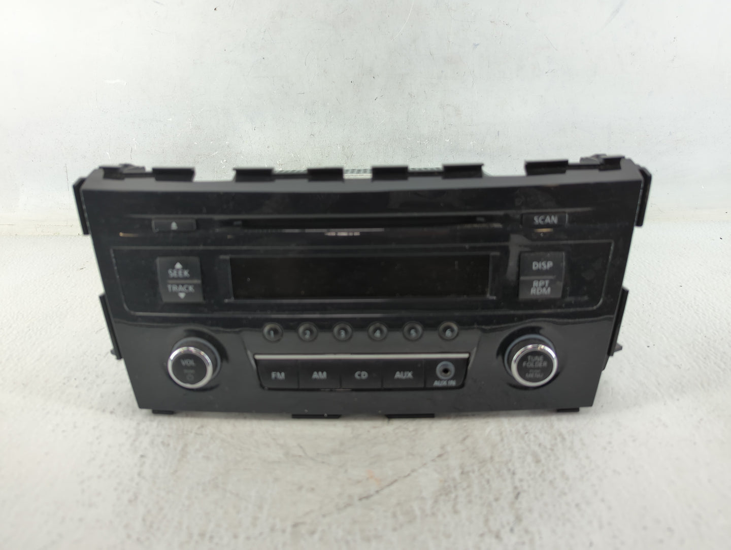 2013-2015 Nissan Altima Radio AM FM Cd Player Receiver Replacement P/N:28185 3TA0G Fits Fits 2013 2014 2015 OEM Used Auto Pa