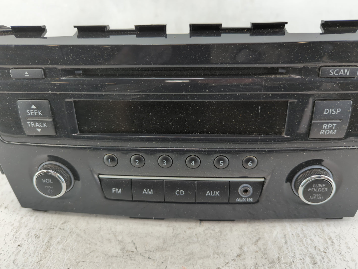 2013-2015 Nissan Altima Radio AM FM Cd Player Receiver Replacement P/N:28185 3TA0G Fits Fits 2013 2014 2015 OEM Used Auto Pa