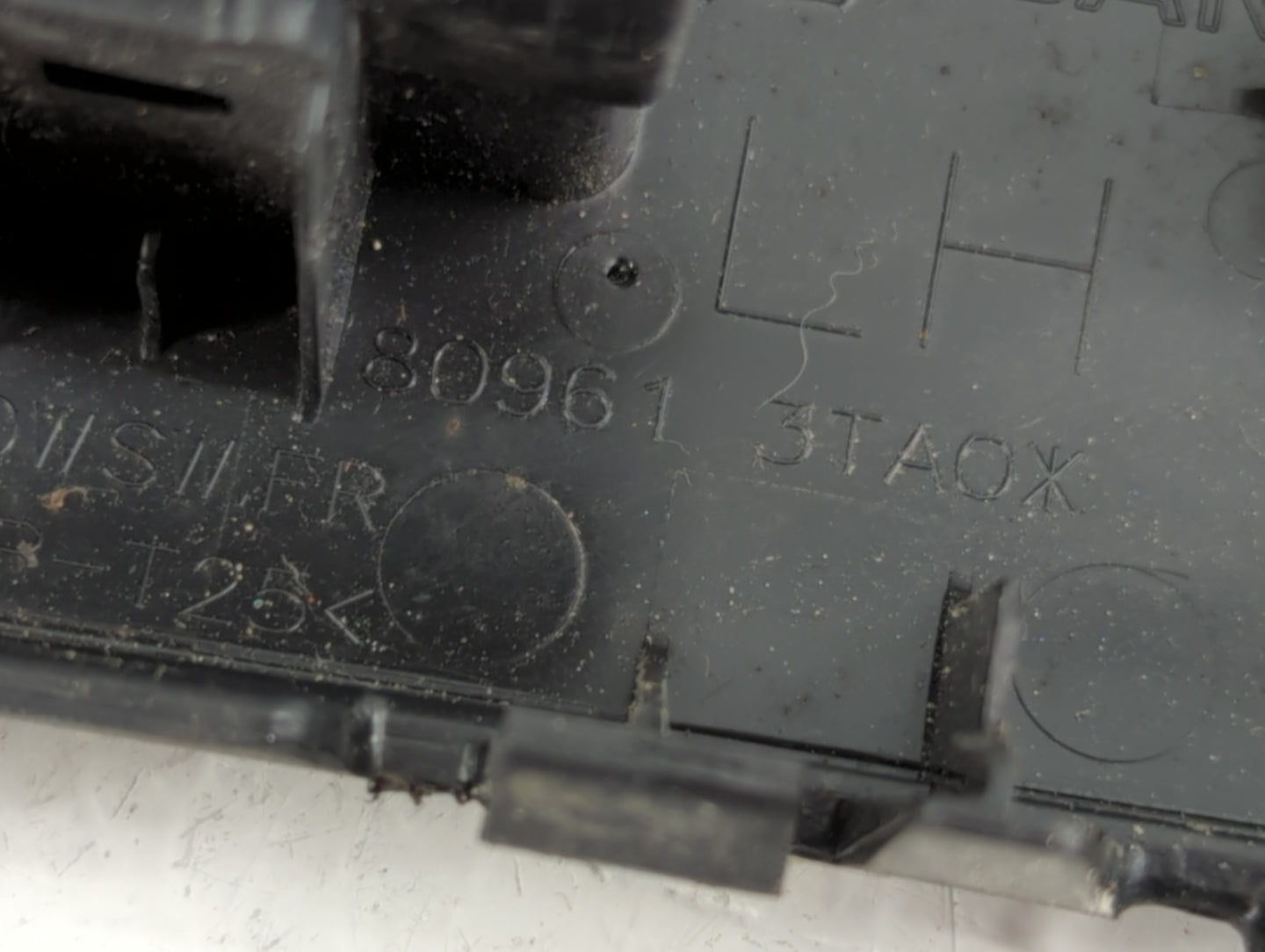 2013-2018 Nissan Altima Master Power Window Switch Replacement Driver Side Left P/N:80961 3TA0X Fits OEM Used Auto Parts - O