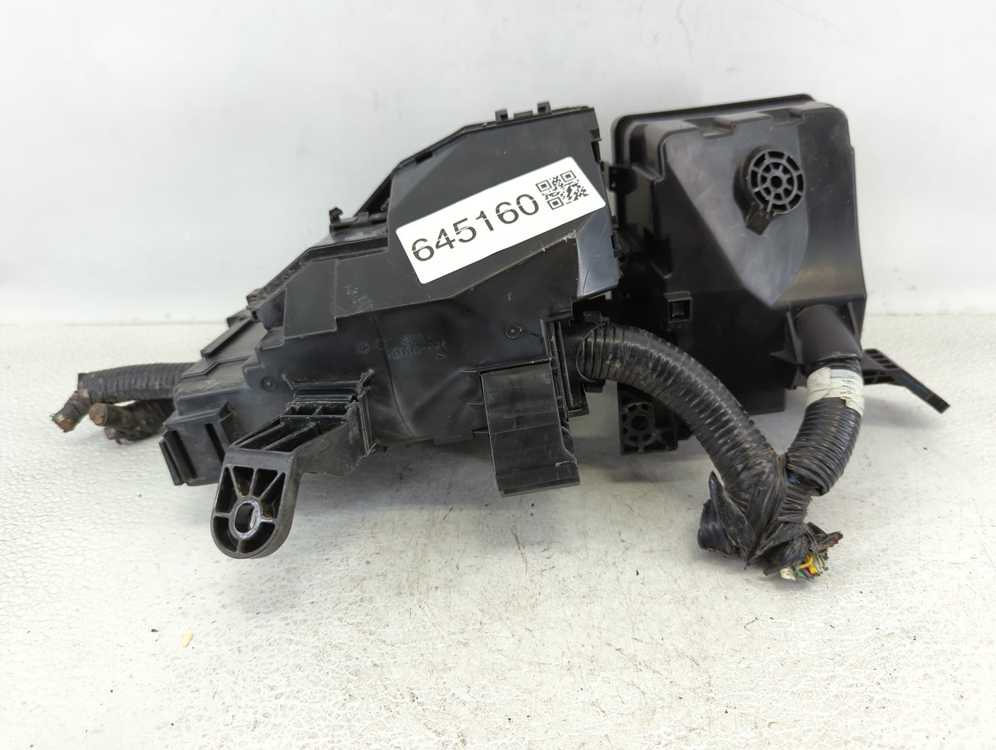 2013-2014 Nissan Altima Fusebox Fuse Box Panel Relay Module P/N:7154-5763-30 7254-5763-30 Fits Fits 2013 2014 OEM Used Auto 