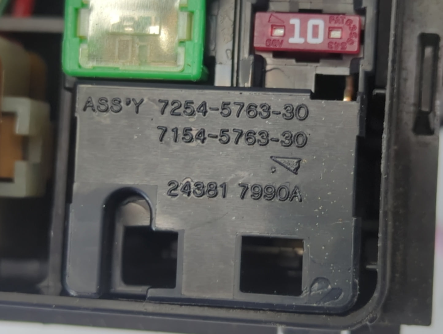 2013-2014 Nissan Altima Fusebox Fuse Box Panel Relay Module P/N:24381 7990A 7154-5763-30, 7554-5763-30 Fits Fits 2013 2014 O