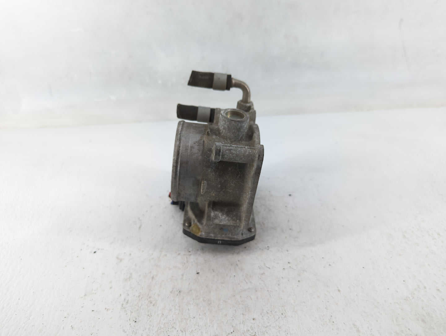 2013-2018 Nissan Altima Throttle Body P/N:2L06 01129 3TA60-01 A Fits Fits 2013 2014 2015 2016 2017 2018 2019 2020 OEM Used A
