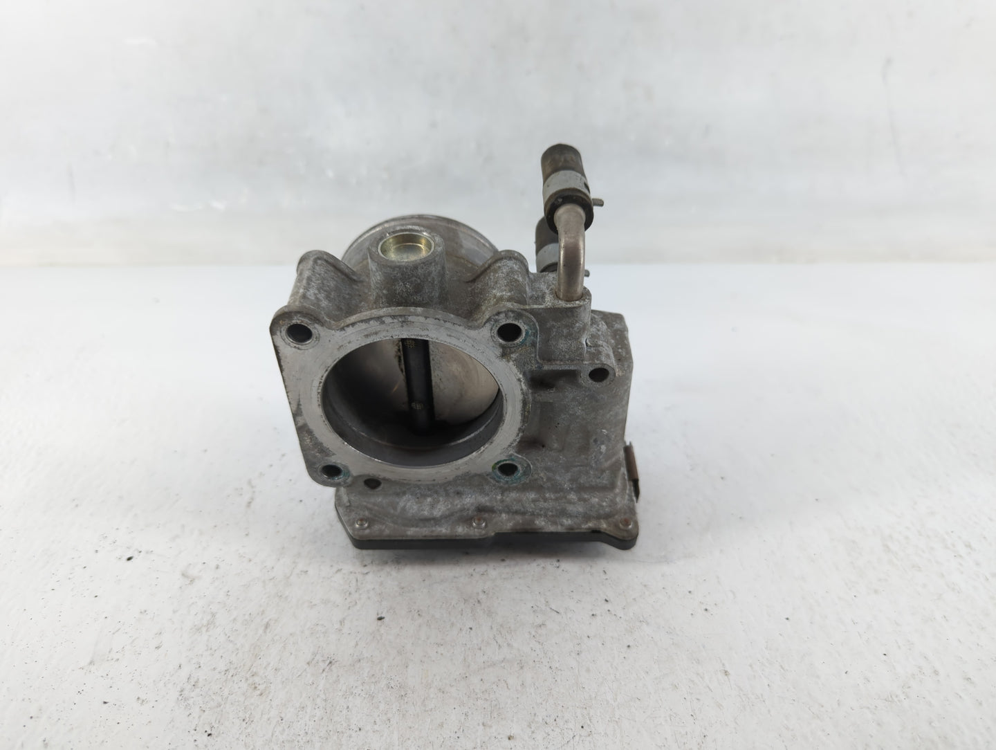 2013-2018 Nissan Altima Throttle Body P/N:2L06 01129 3TA60-01 A Fits Fits 2013 2014 2015 2016 2017 2018 2019 2020 OEM Used A