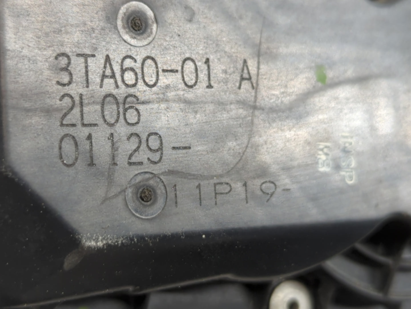 2013-2018 Nissan Altima Throttle Body P/N:2L06 01129 3TA60-01 A Fits Fits 2013 2014 2015 2016 2017 2018 2019 2020 OEM Used A