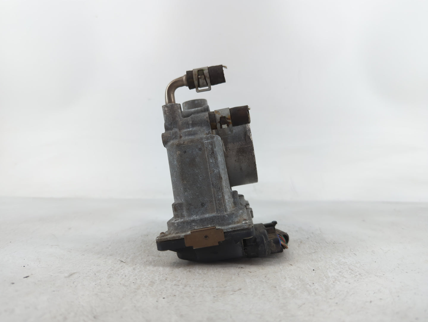 2013-2018 Nissan Altima Throttle Body P/N:3TA60-01 A Fits Fits 2013 2014 2015 2016 2017 2018 2019 2020 OEM Used Auto Parts -