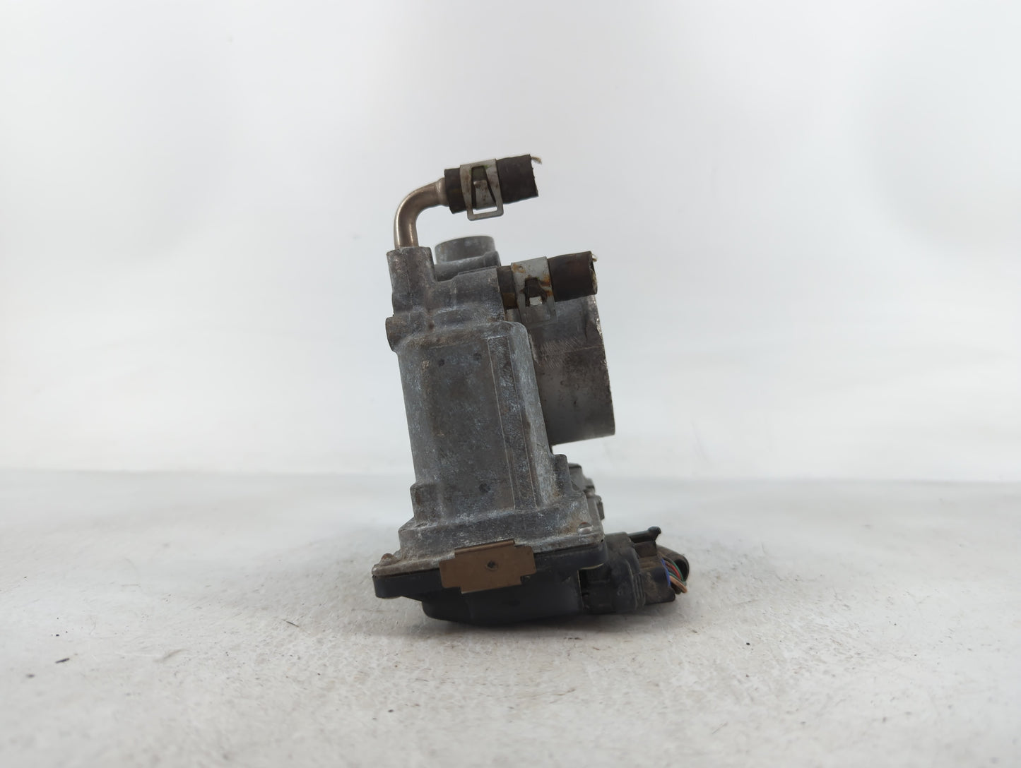 2013-2018 Nissan Altima Throttle Body P/N:3TA60-01 A Fits Fits 2013 2014 2015 2016 2017 2018 2019 2020 OEM Used Auto Parts -