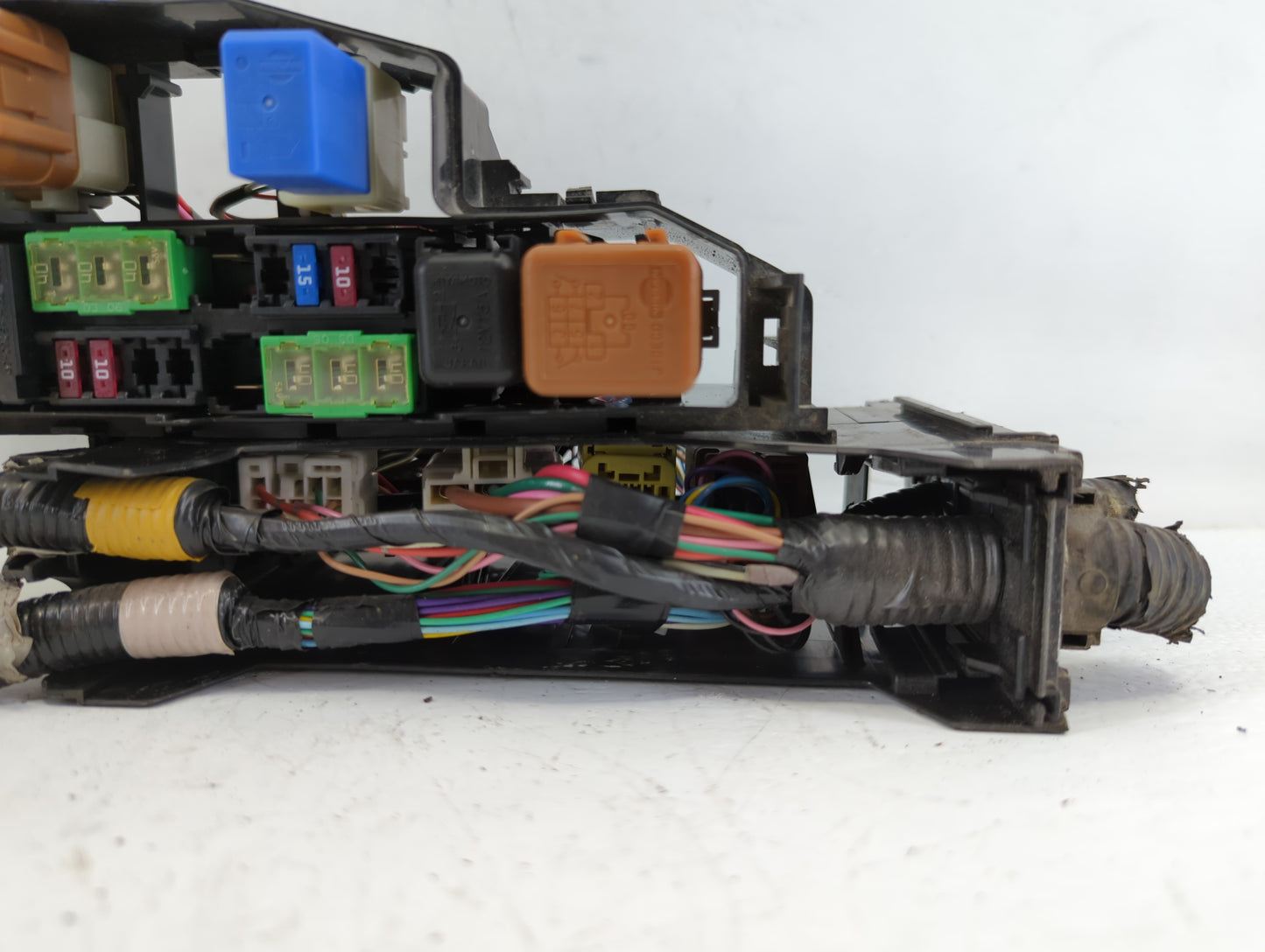 2013-2014 Nissan Altima Fusebox Fuse Box Panel Relay Module P/N:7254-5763-30 24381 7990A, 7154-5763-30 Fits Fits 2013 2014 O