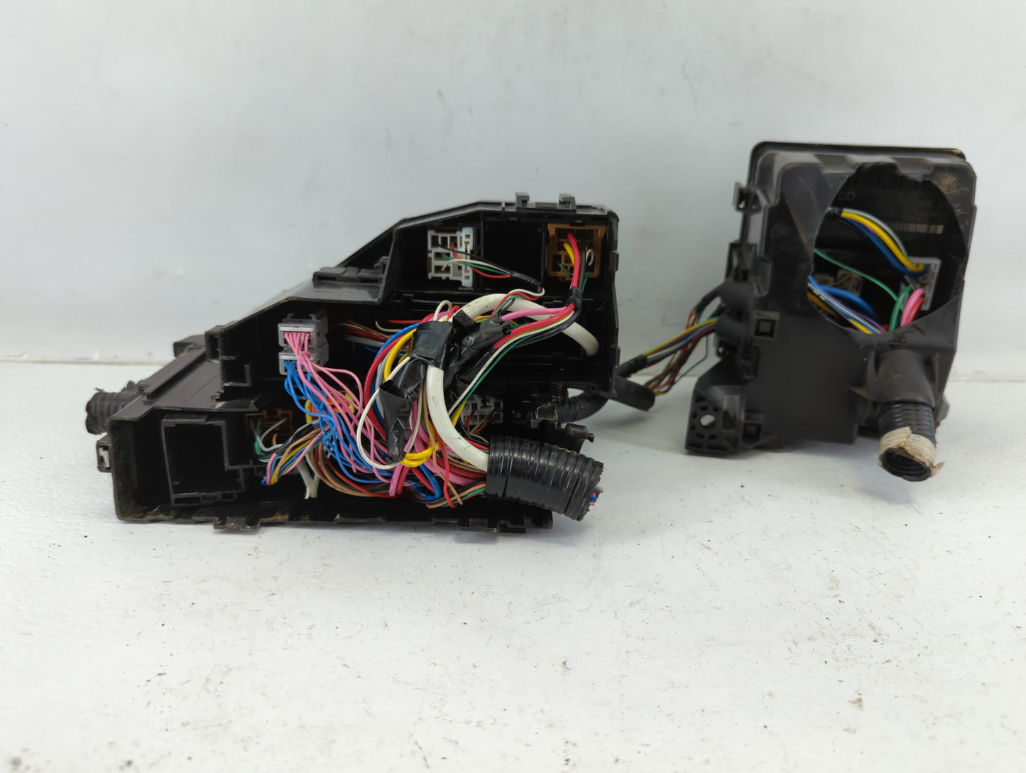 2013-2014 Nissan Altima Fusebox Fuse Box Panel Relay Module P/N:7254-5763-30 24381 7990A, 7154-5763-30 Fits Fits 2013 2014 O