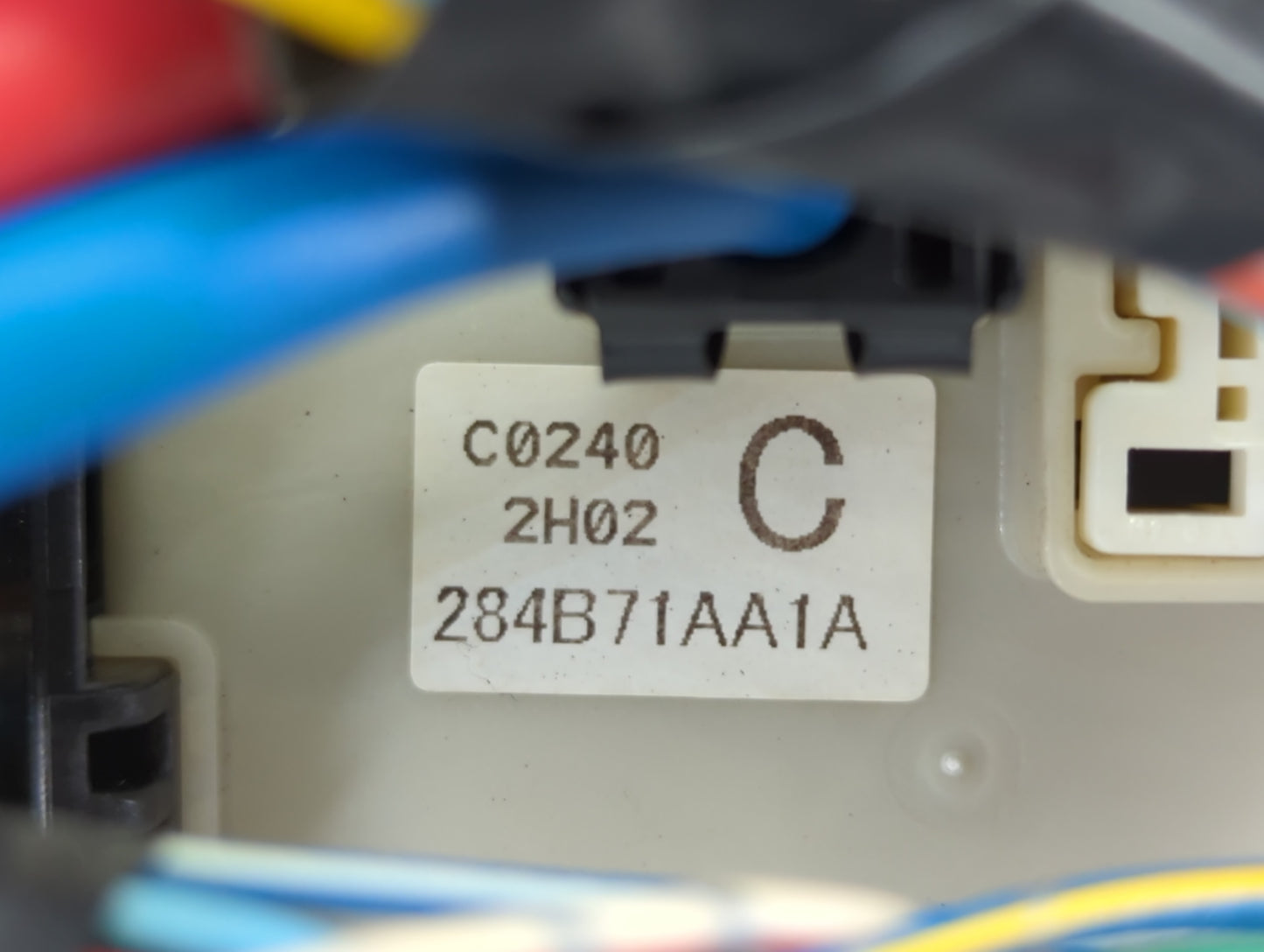 2011-2013 Nissan Altima Fusebox Fuse Box Panel Relay Module P/N:284B71AA1A C02402H02 Fits Fits 2011 2012 2013 OEM Used Auto 