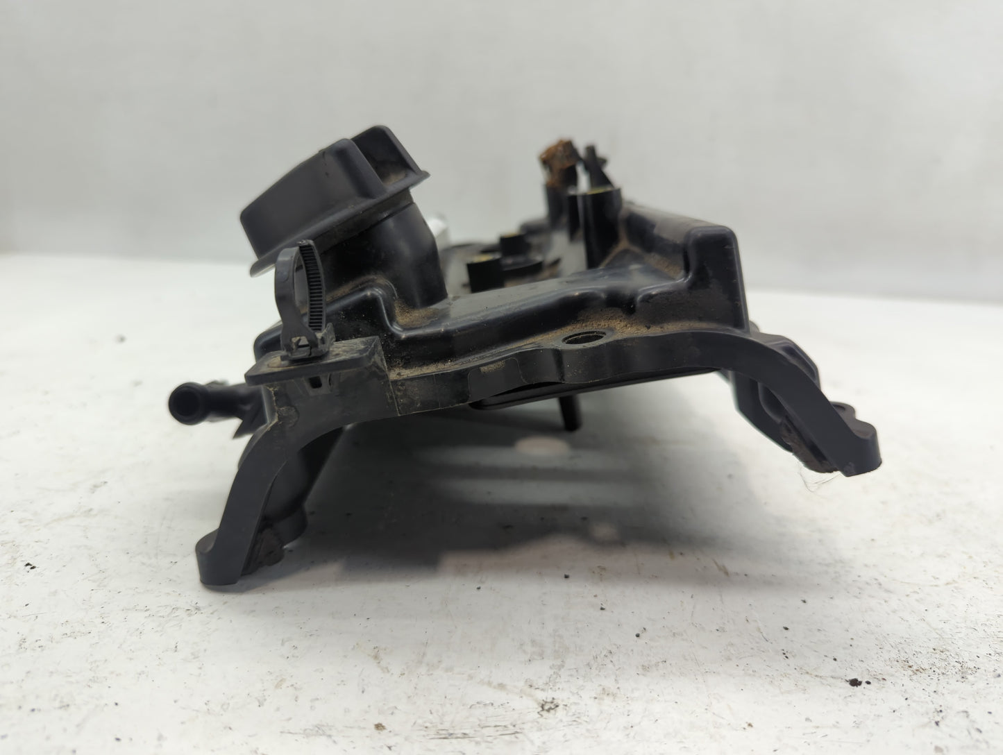2013 Nissan Altima valve cover - Oemusedautoparts1.com