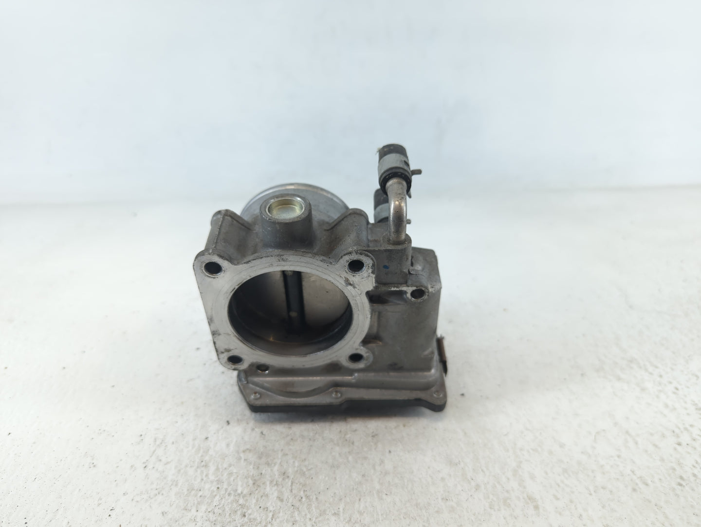 2013-2018 Nissan Altima Throttle Body P/N:00158 3F03, 3TA60-01 A Fits Fits 2013 2014 2015 2016 2017 2018 2019 2020 OEM Used 