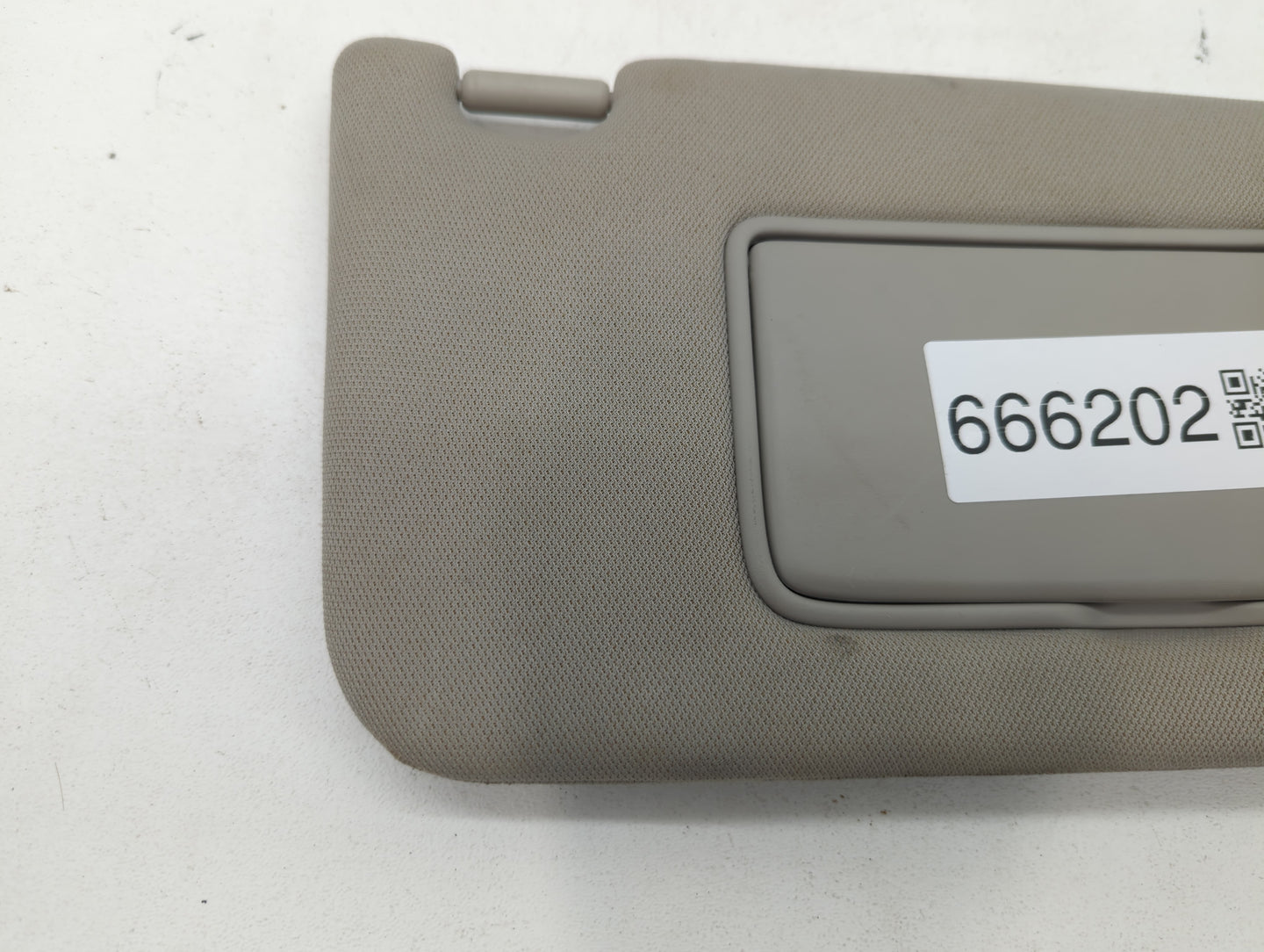 2013-2017 Nissan Altima Sun Visor Shade Replacement Passenger Right Mirror Fits Fits 2013 2014 2015 2016 2017 OEM Used Auto 