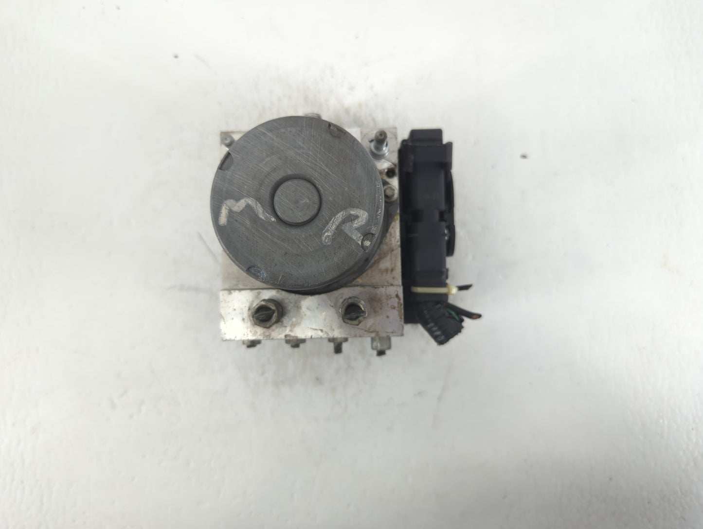 2011-2013 Nissan Altima ABS Pump Control Module Replacement P/N:67176 Fits Fits 2011 2012 2013 OEM Used Auto Parts - Oemused