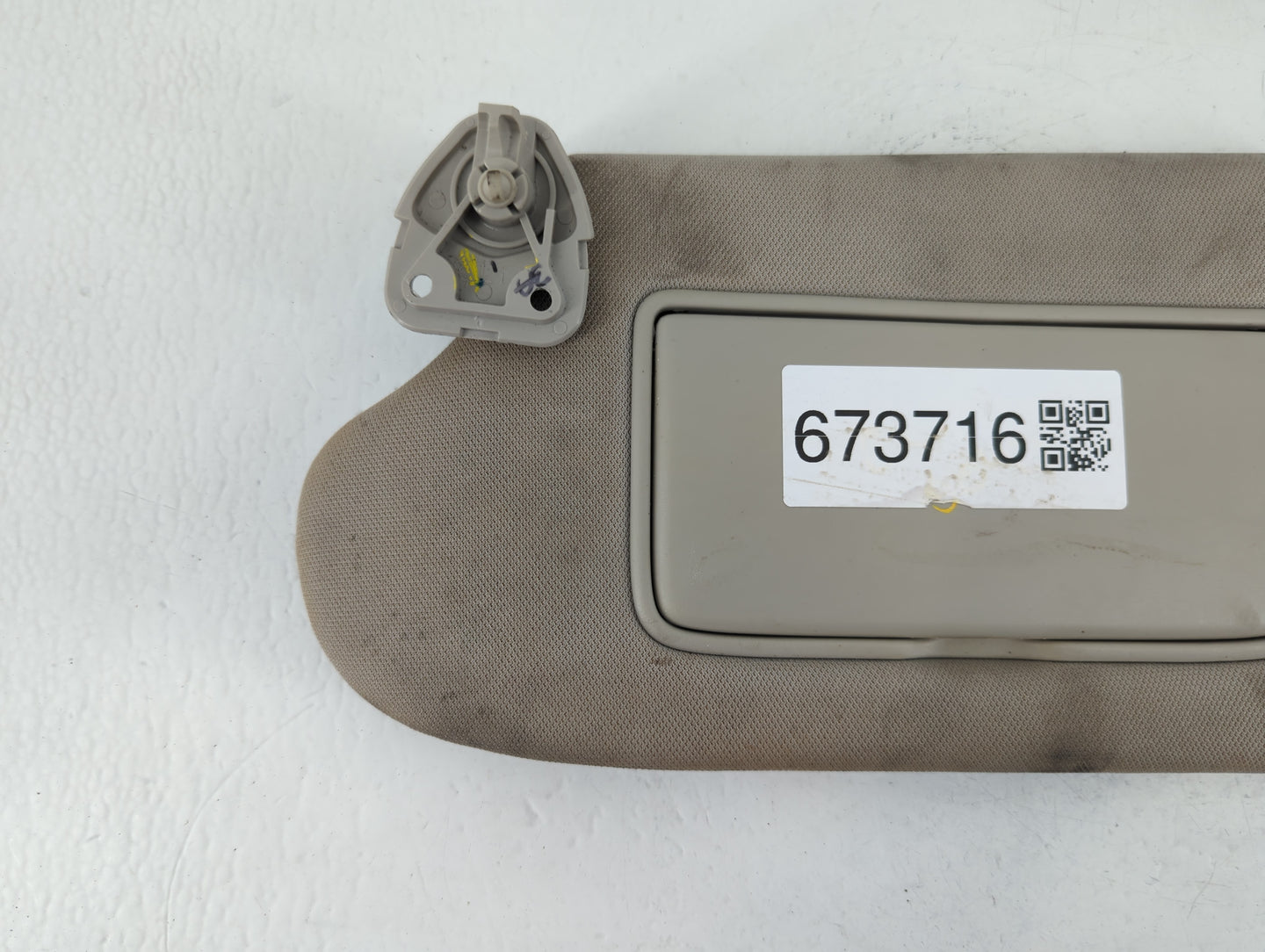 2013-2017 Nissan Altima Sun Visor Shade Replacement Passenger Right Mirror Fits Fits 2013 2014 2015 2016 2017 OEM Used Auto 