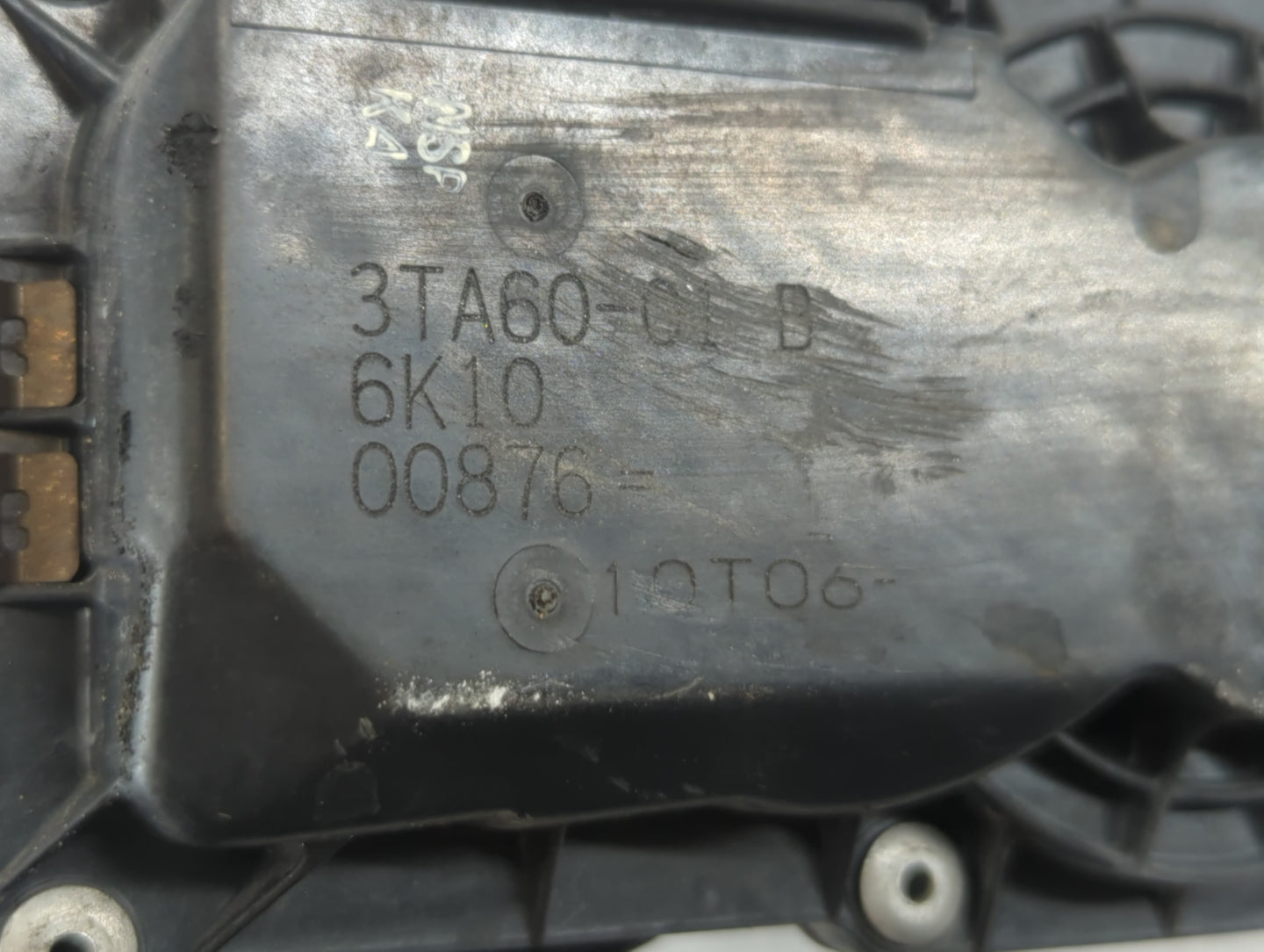 2013-2018 Nissan Altima Throttle Body P/N:3TA60-01 C Fits Fits 2013 2014 2015 2016 2017 2018 2019 2020 OEM Used Auto Parts -