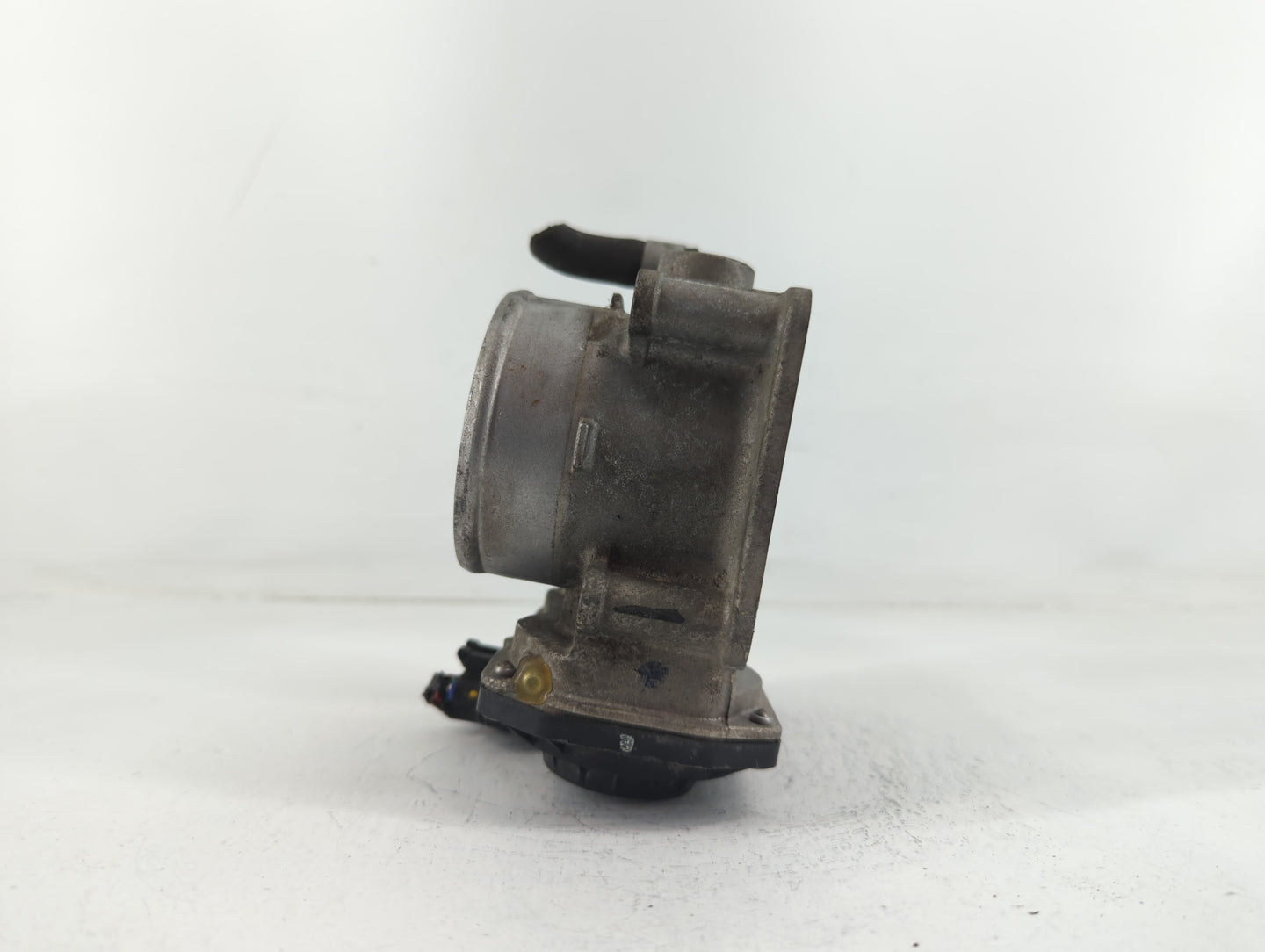 2013-2018 Nissan Altima Throttle Body P/N:2J22 02449 3TA60-01 A Fits Fits 2013 2014 2015 2016 2017 2018 2019 2020 OEM Used A