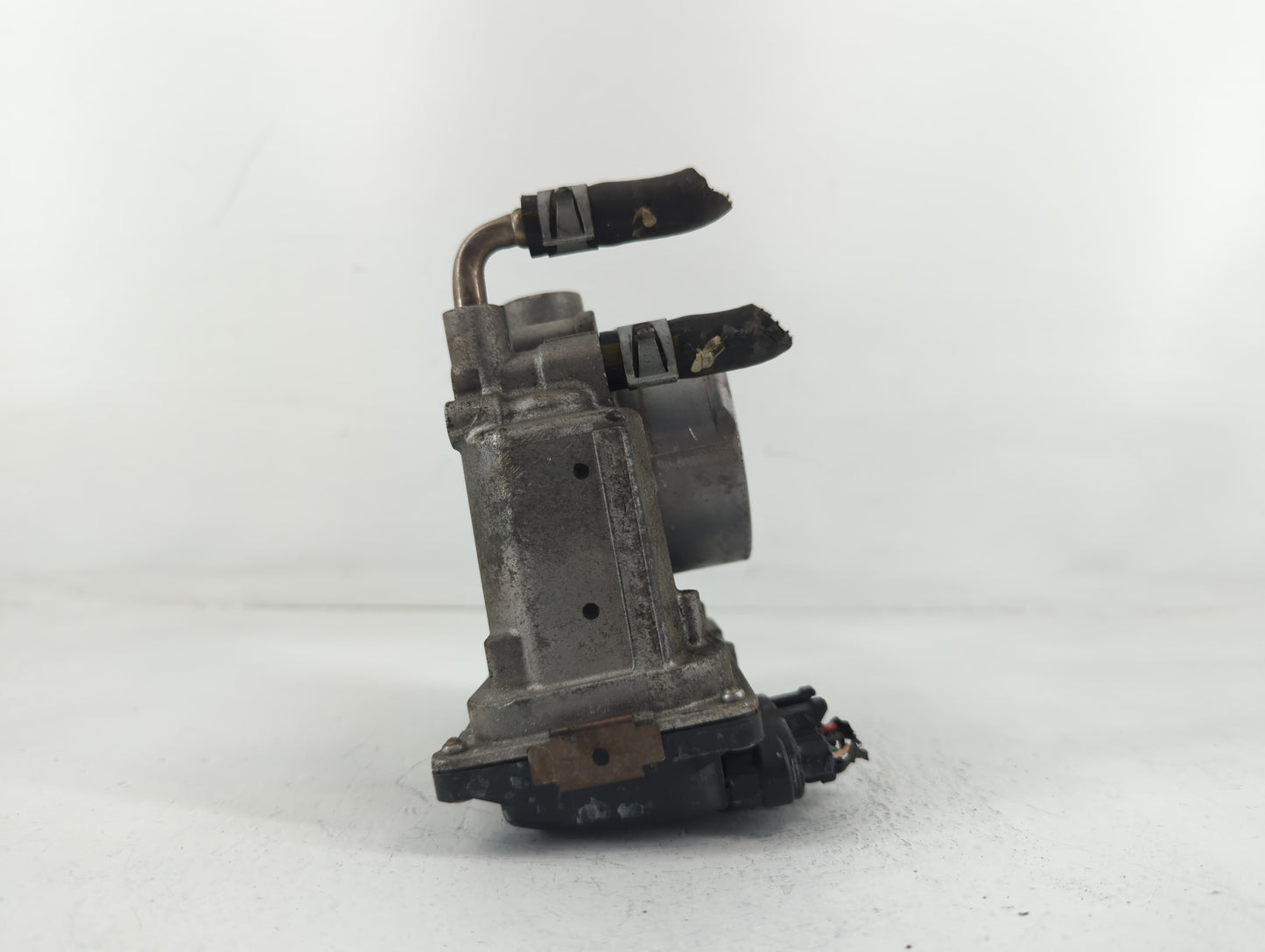 2013-2018 Nissan Altima Throttle Body P/N:2J22 02449 3TA60-01 A Fits Fits 2013 2014 2015 2016 2017 2018 2019 2020 OEM Used A