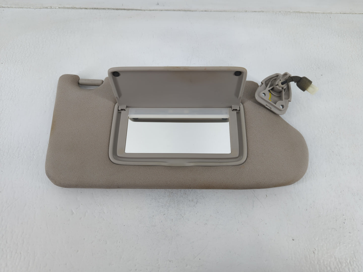 2013-2018 Nissan Altima Sun Visor Shade Replacement Passenger Right Mirror Fits Fits 2013 2014 2015 2016 2017 2018 OEM Used 