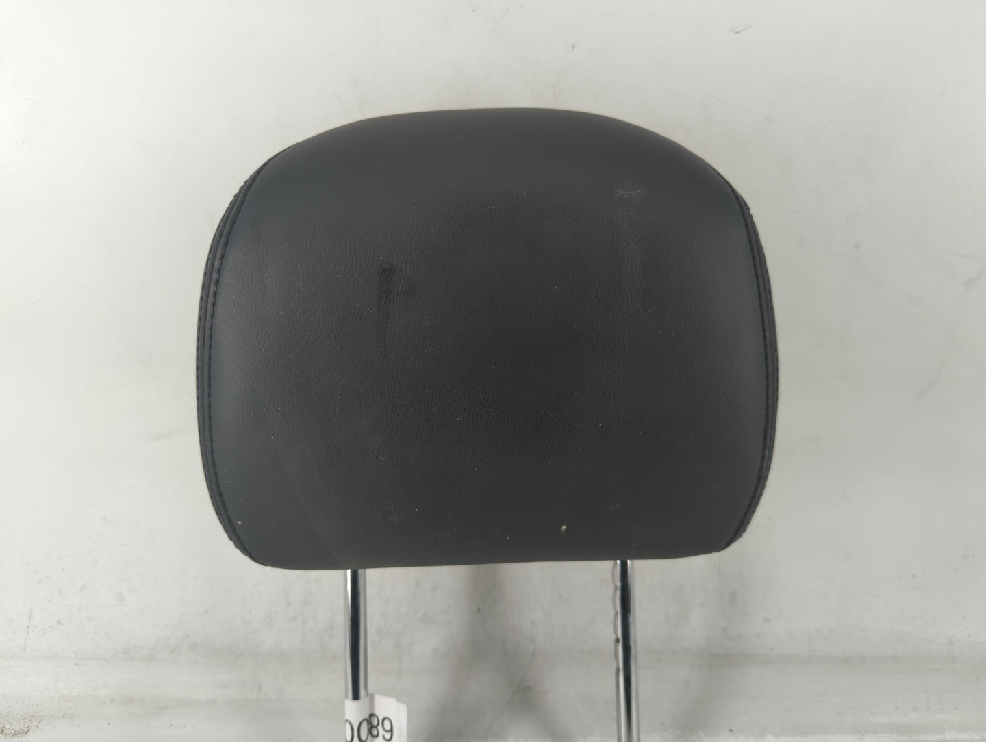 2013-2013 Nissan Altima Headrest Head Rest Front Driver Passenger Seat - Oemusedautoparts1.com