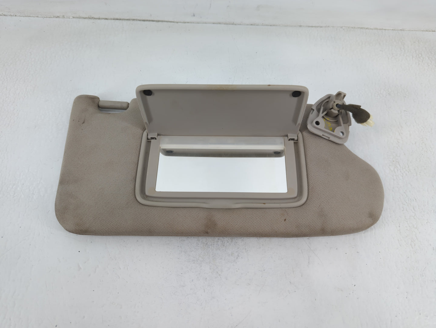 2013-2018 Nissan Altima Sun Visor Shade Replacement Passenger Right Mirror Fits Fits 2013 2014 2015 2016 2017 2018 OEM Used 