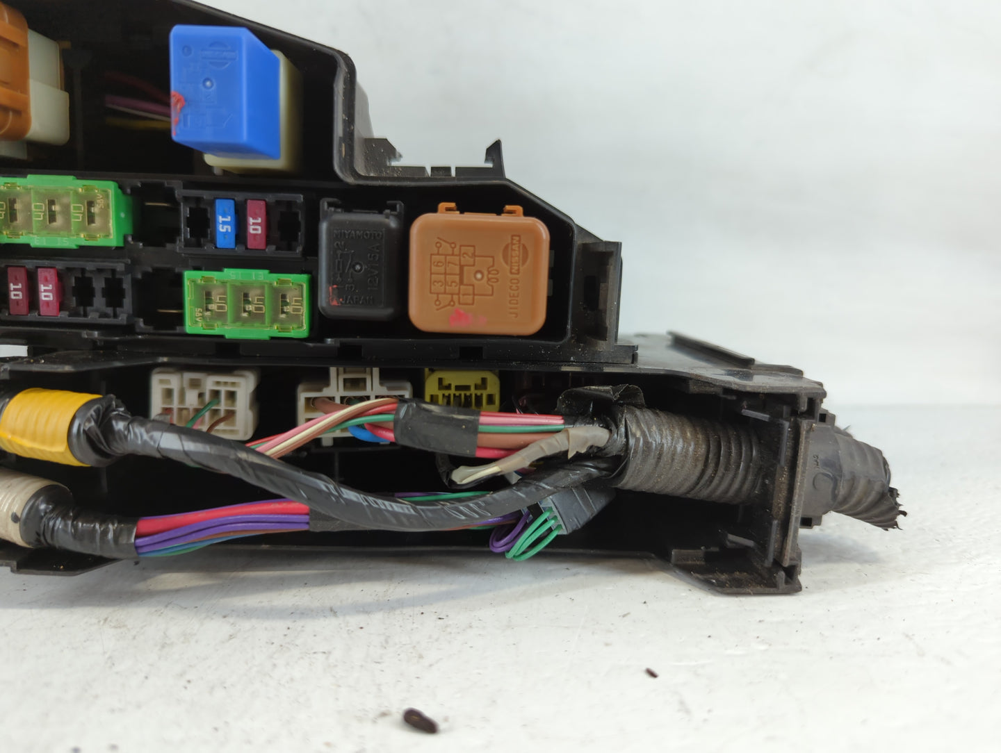 2013-2014 Nissan Altima Fusebox Fuse Box Panel Relay Module P/N:7154-5763-30 7254-5763-30 Fits Fits 2013 2014 OEM Used Auto 