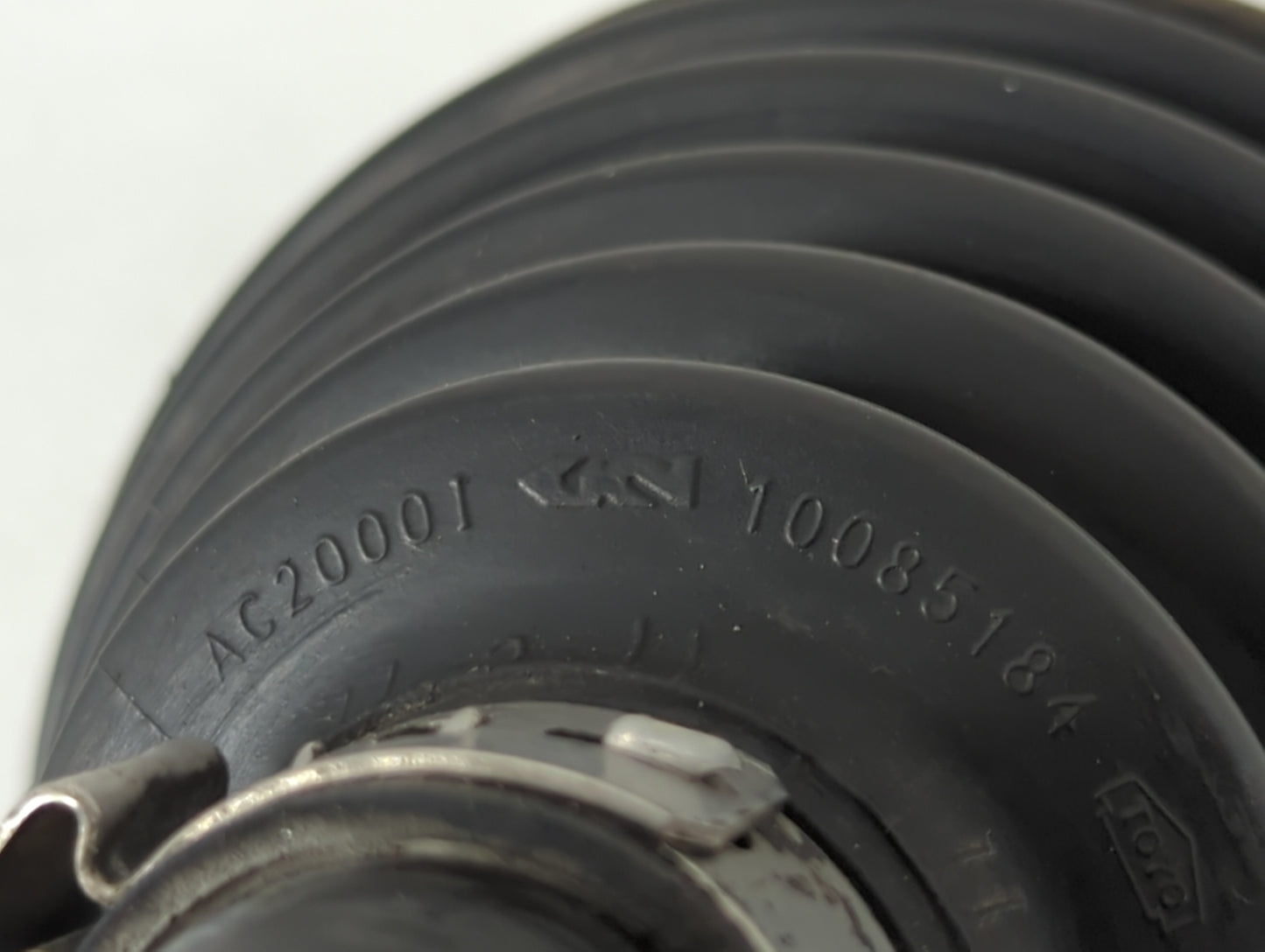 2007-2013 Nissan Altima Axle Shaft Front Driver Cv C/v - Oemusedautoparts1.com