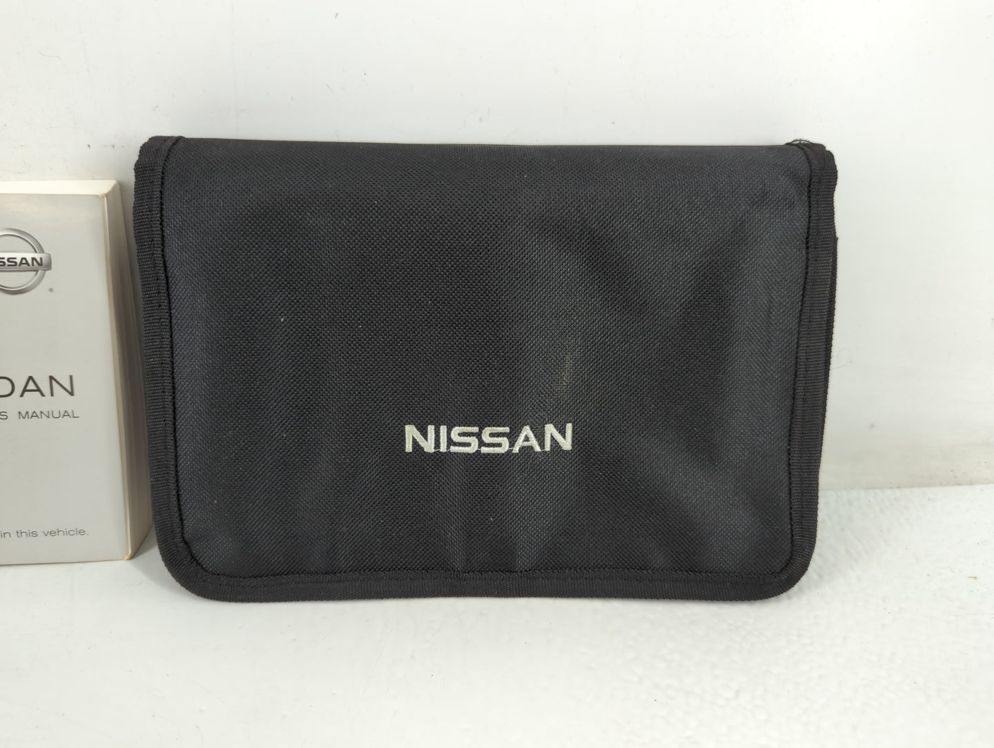 2013 Nissan Altima Owners Manual Book Guide P/N:OM3E 0L33U4 OEM Used Auto Parts - Oemusedautoparts1.com