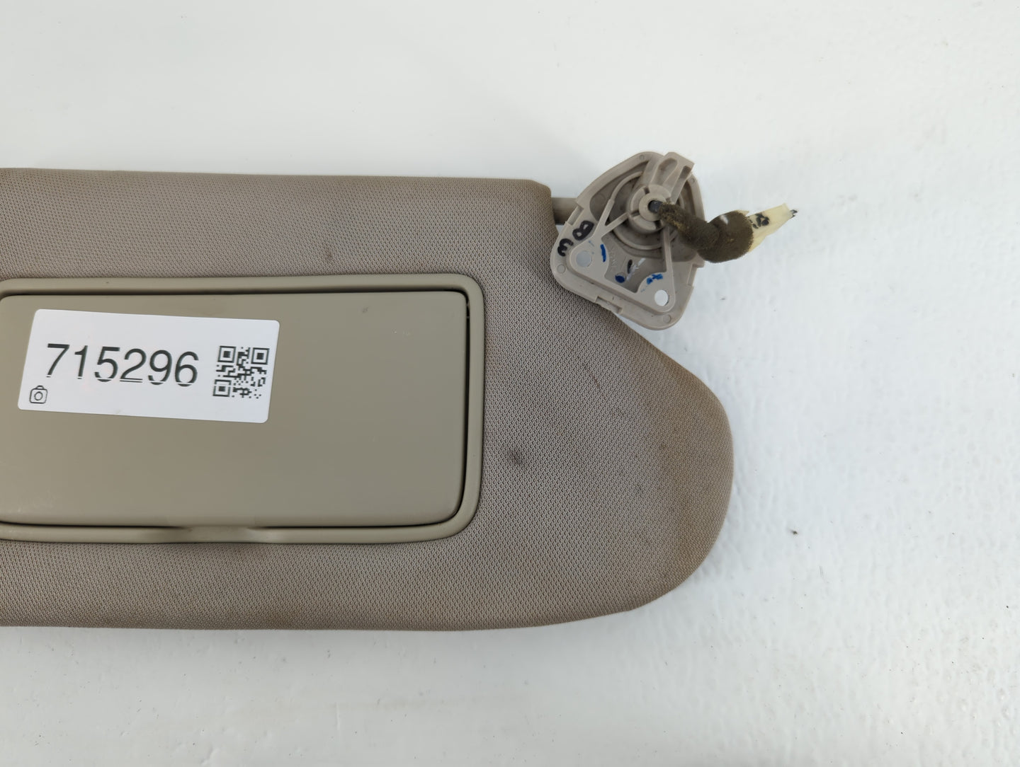 2013-2018 Nissan Altima Sun Visor Shade Replacement Passenger Right Mirror Fits Fits 2013 2014 2015 2016 2017 2018 OEM Used 