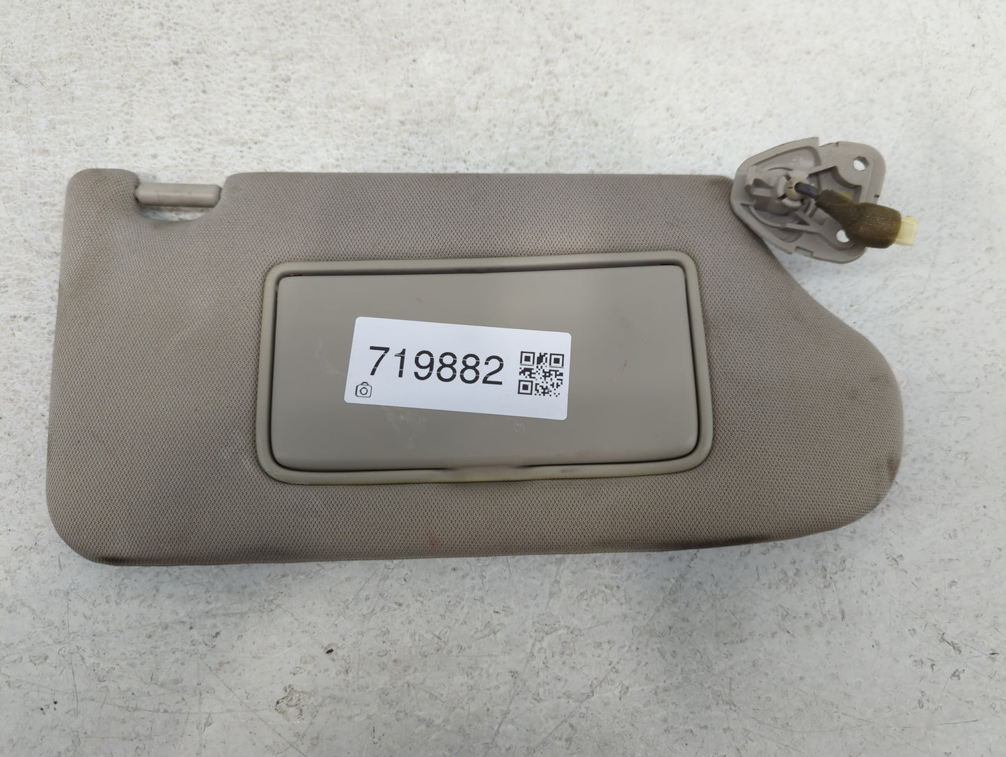 2013-2018 Nissan Altima Sun Visor Shade Replacement Passenger Right Mirror Fits Fits 2013 2014 2015 2016 2017 2018 OEM Used 