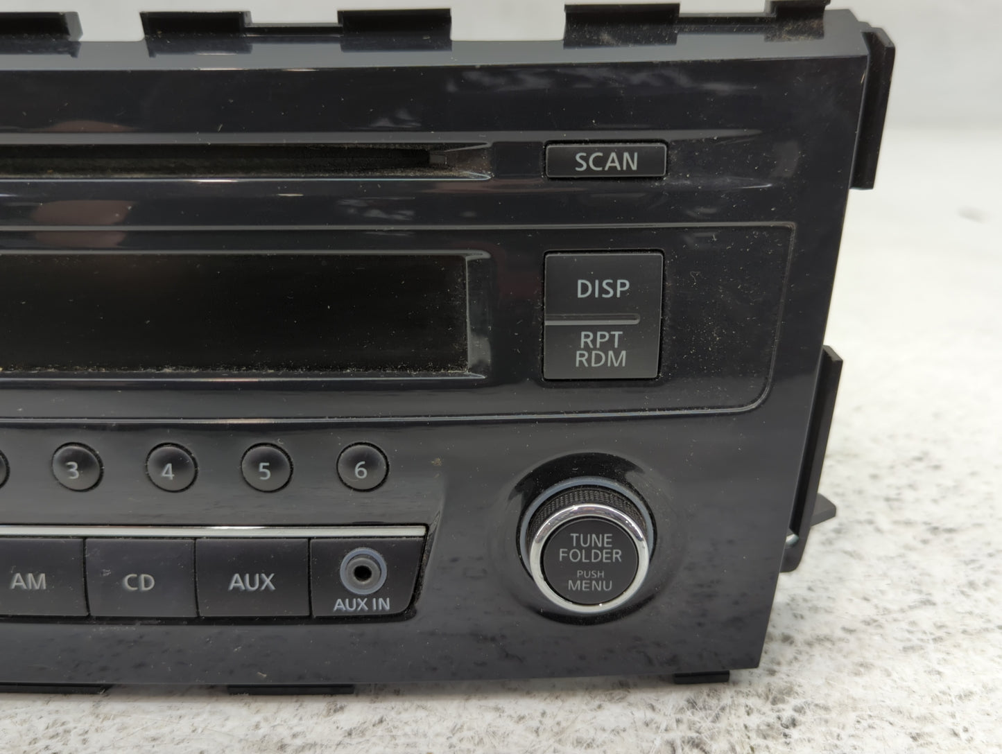 2013-2015 Nissan Altima Am Fm Cd Player Radio Receiver - Oemusedautoparts1.com