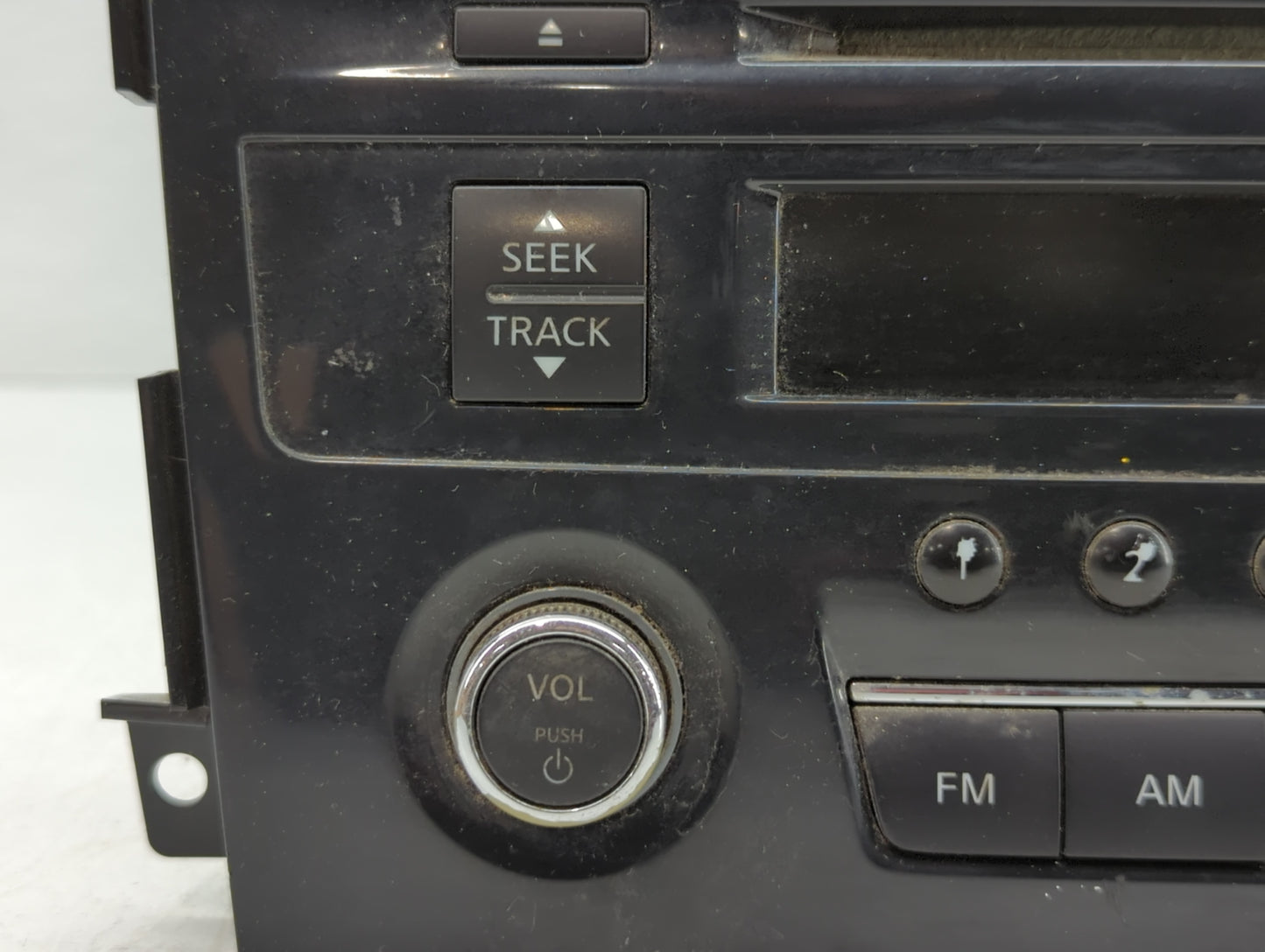 2013-2015 Nissan Altima Radio AM FM Cd Player Receiver Replacement P/N:28185 3TA0G Fits Fits 2013 2014 2015 OEM Used Auto Pa