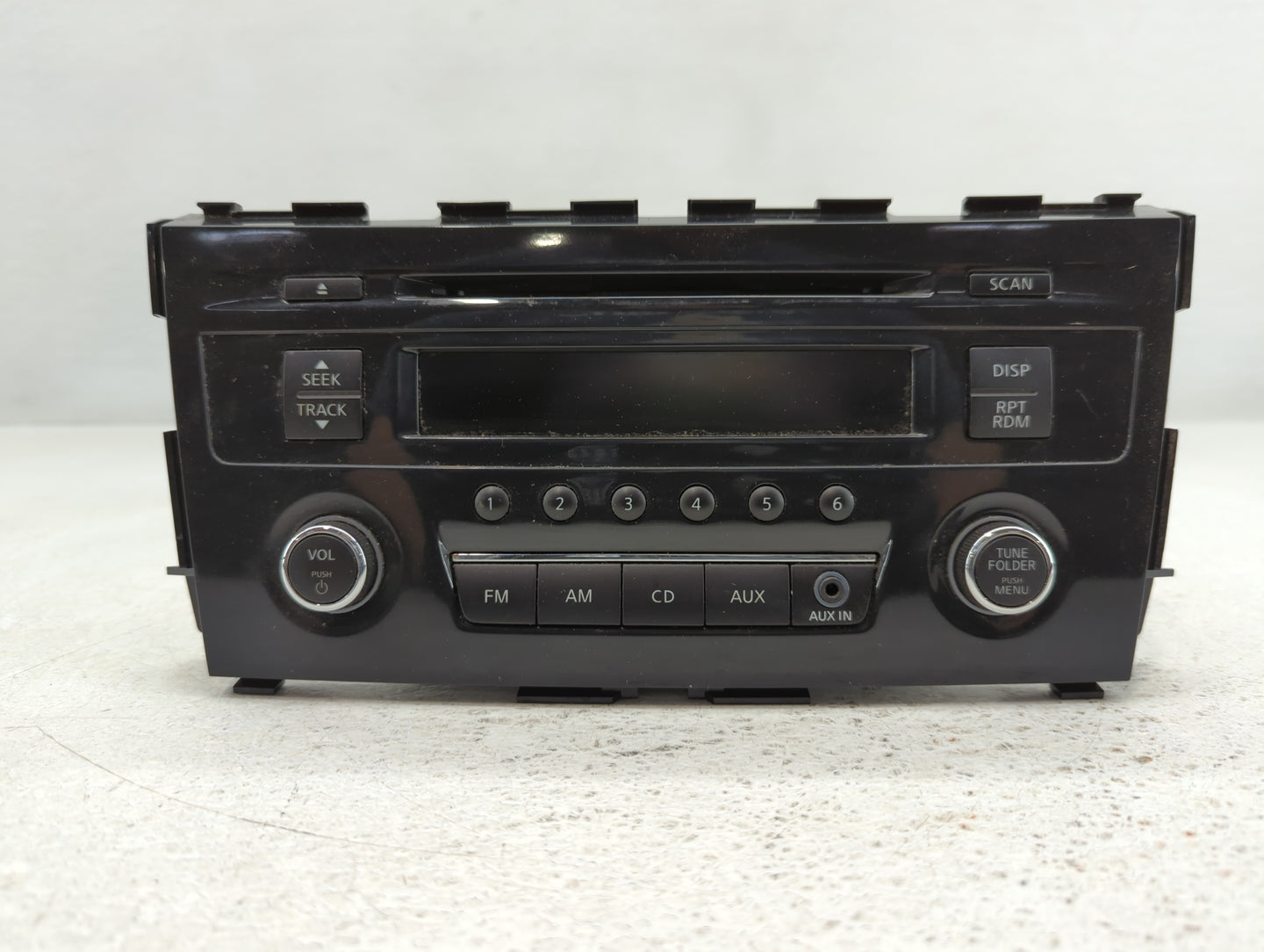 2013-2015 Nissan Altima Radio AM FM Cd Player Receiver Replacement P/N:28185 3TA0G Fits Fits 2013 2014 2015 OEM Used Auto Pa