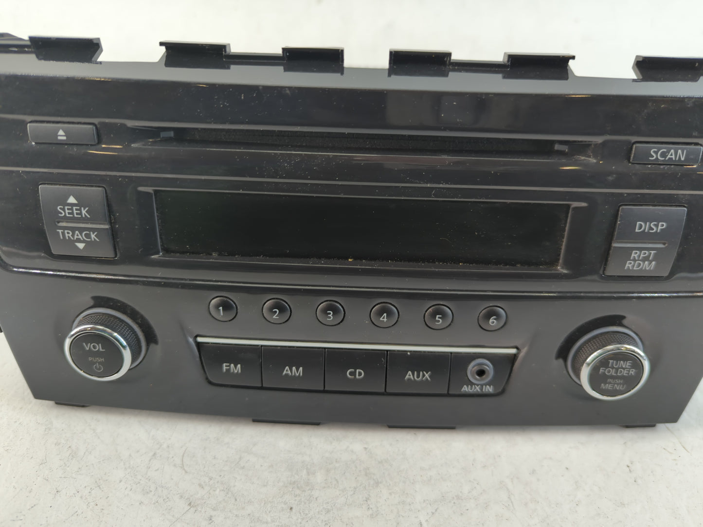 2013-2015 Nissan Altima Am Fm Cd Player Radio Receiver - Oemusedautoparts1.com